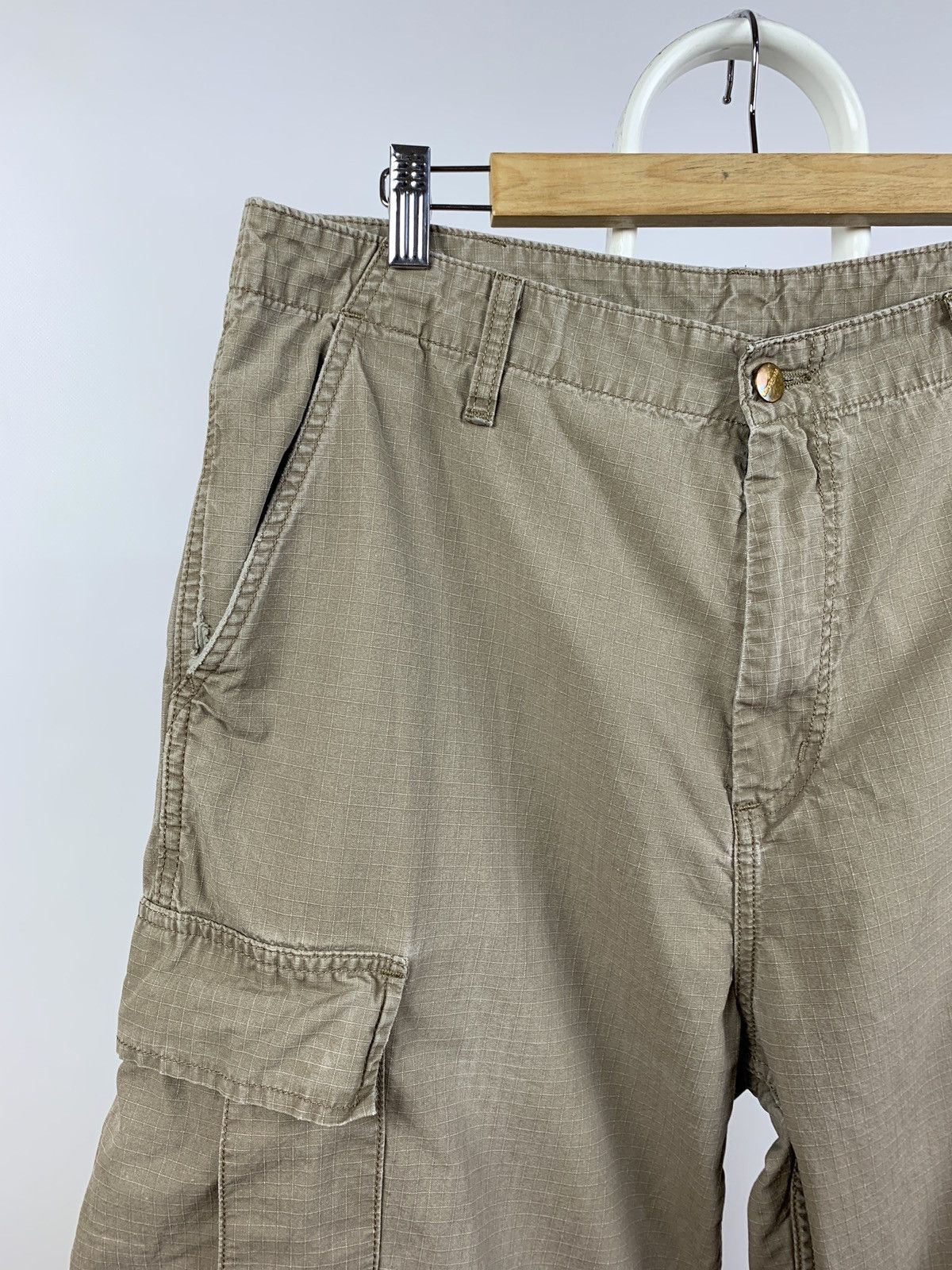 Carhartt Vintage Carhartt WIP Distressed Cargo Pants Travis Style Size US 33 - 14 Thumbnail