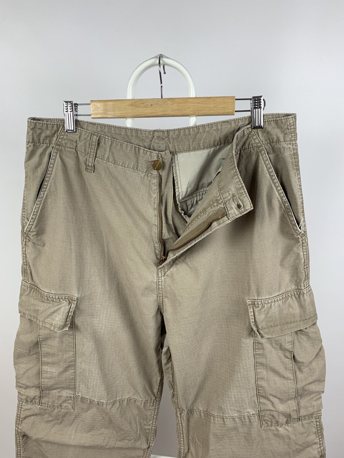 Carhartt Vintage Carhartt WIP Distressed Cargo Pants Travis Style Size US 33 - 10 Thumbnail
