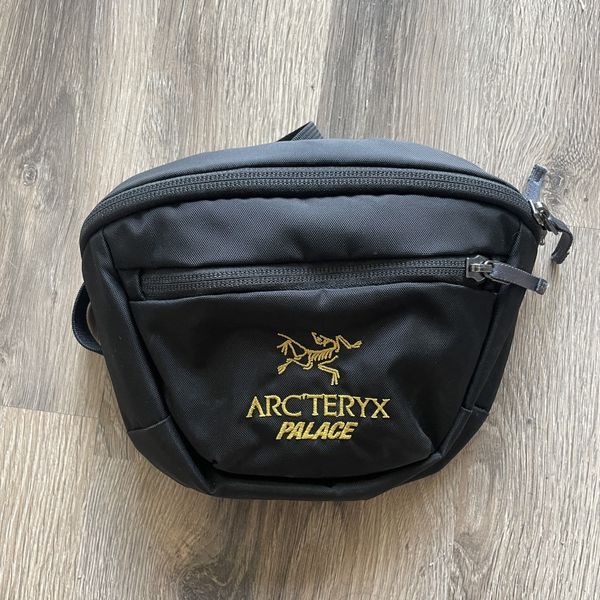Arc'Teryx Mantis 1 Waistpack Fannypack Bag | Grailed