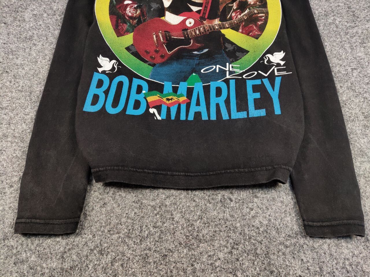 Bob Marley Vintage 90's Bob Marley One Love Long Sleeve All Over Print Size US M / EU 48-50 / 2 - 9 Thumbnail