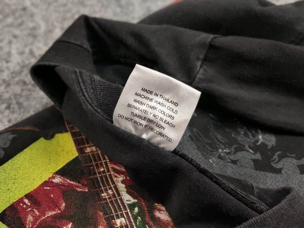 Bob Marley Vintage 90's Bob Marley One Love Long Sleeve All Over Print Size US M / EU 48-50 / 2 - 20 Thumbnail