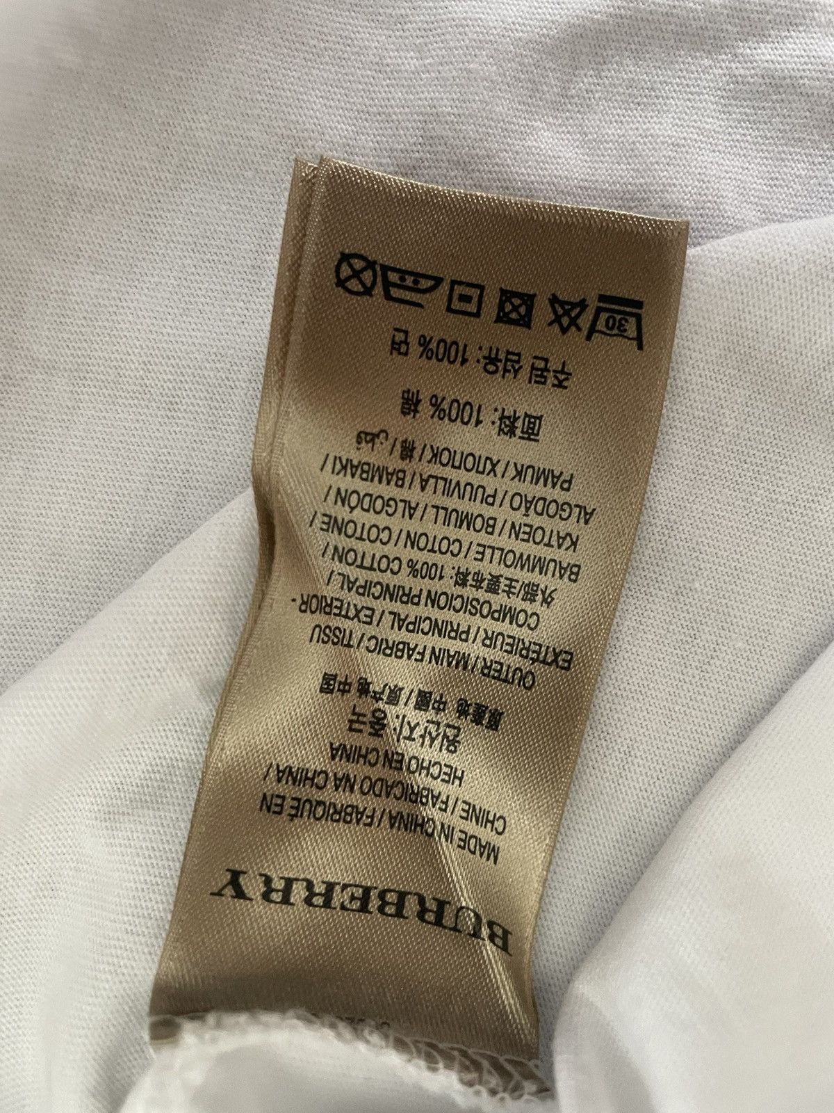 Burberry Burberry London Classic Logo T Shirt Size US XL / EU 56 / 4 - 4 Thumbnail