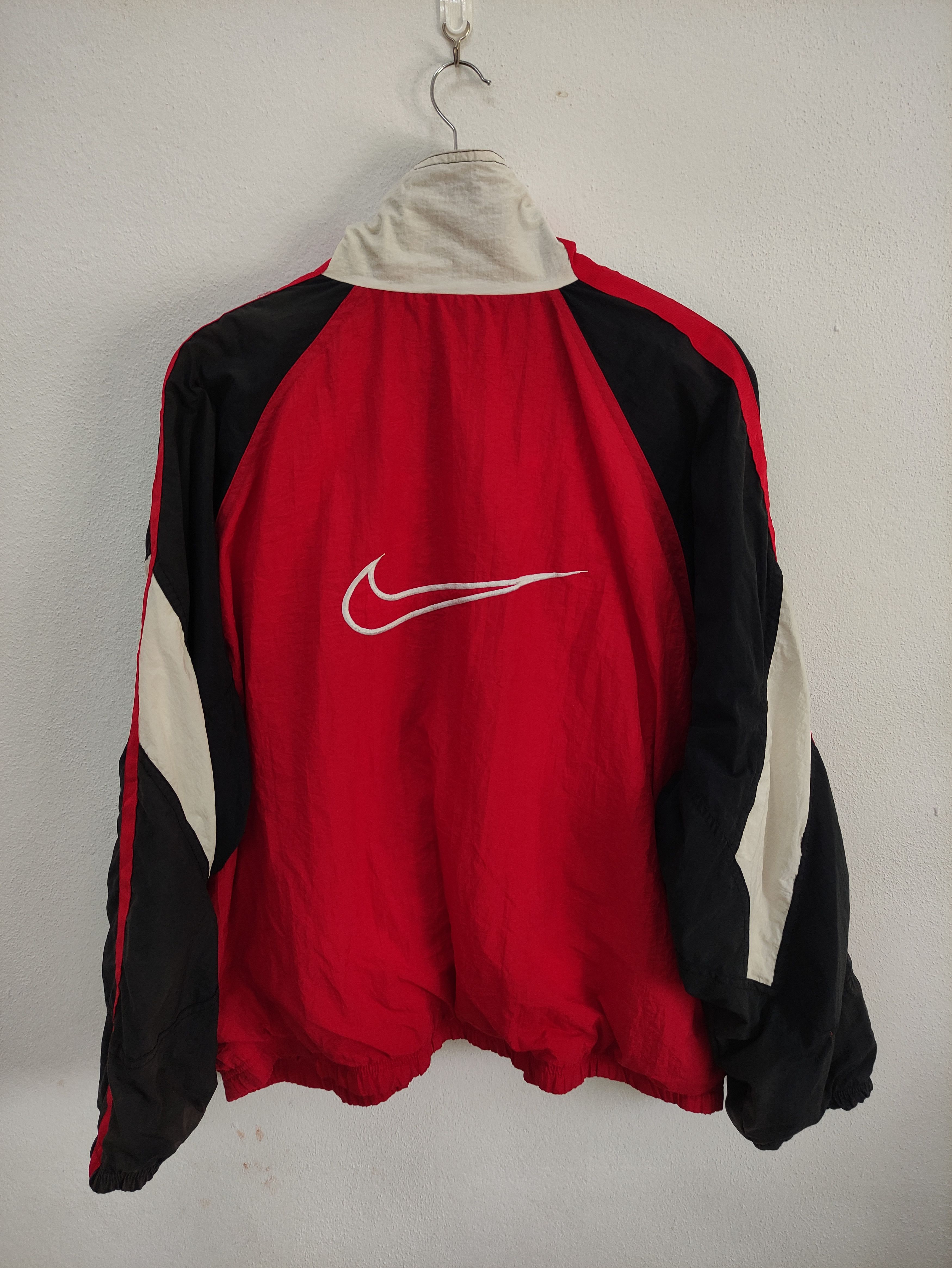 Nike × Vintage Vintage Nike Big Logo Oversized Zip Up Nylon Jacket Size US L / EU 52-54 / 3 - 1 Thumbnail