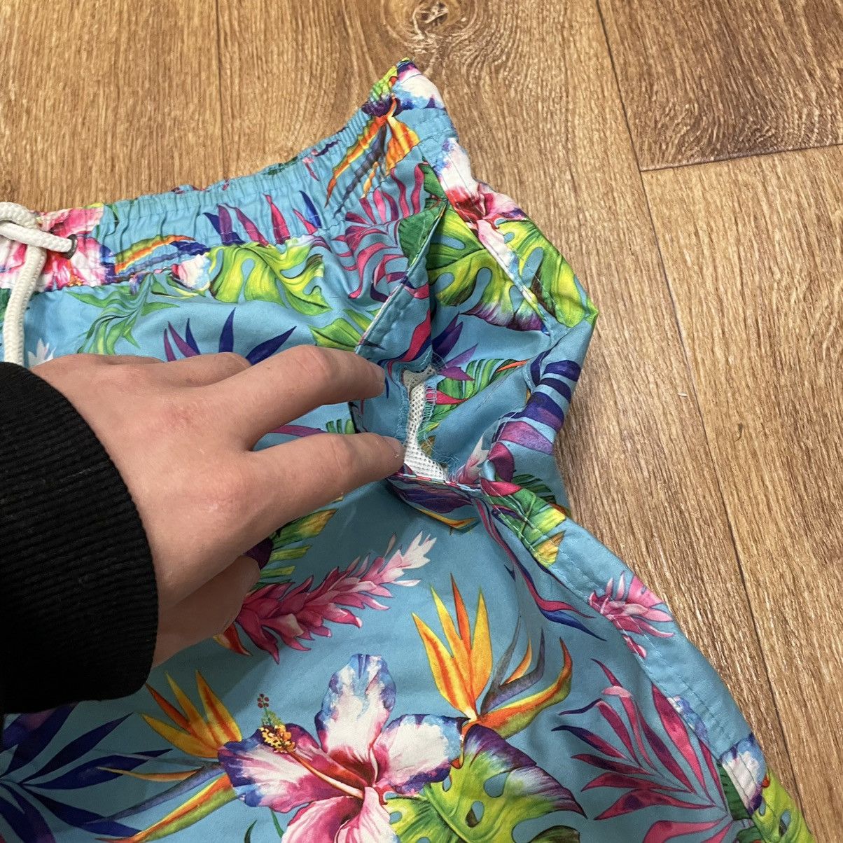 Vintage Vintage 90s Tropical Floral All Over Print Shorts Streetwear Size US 33 - 5 Thumbnail