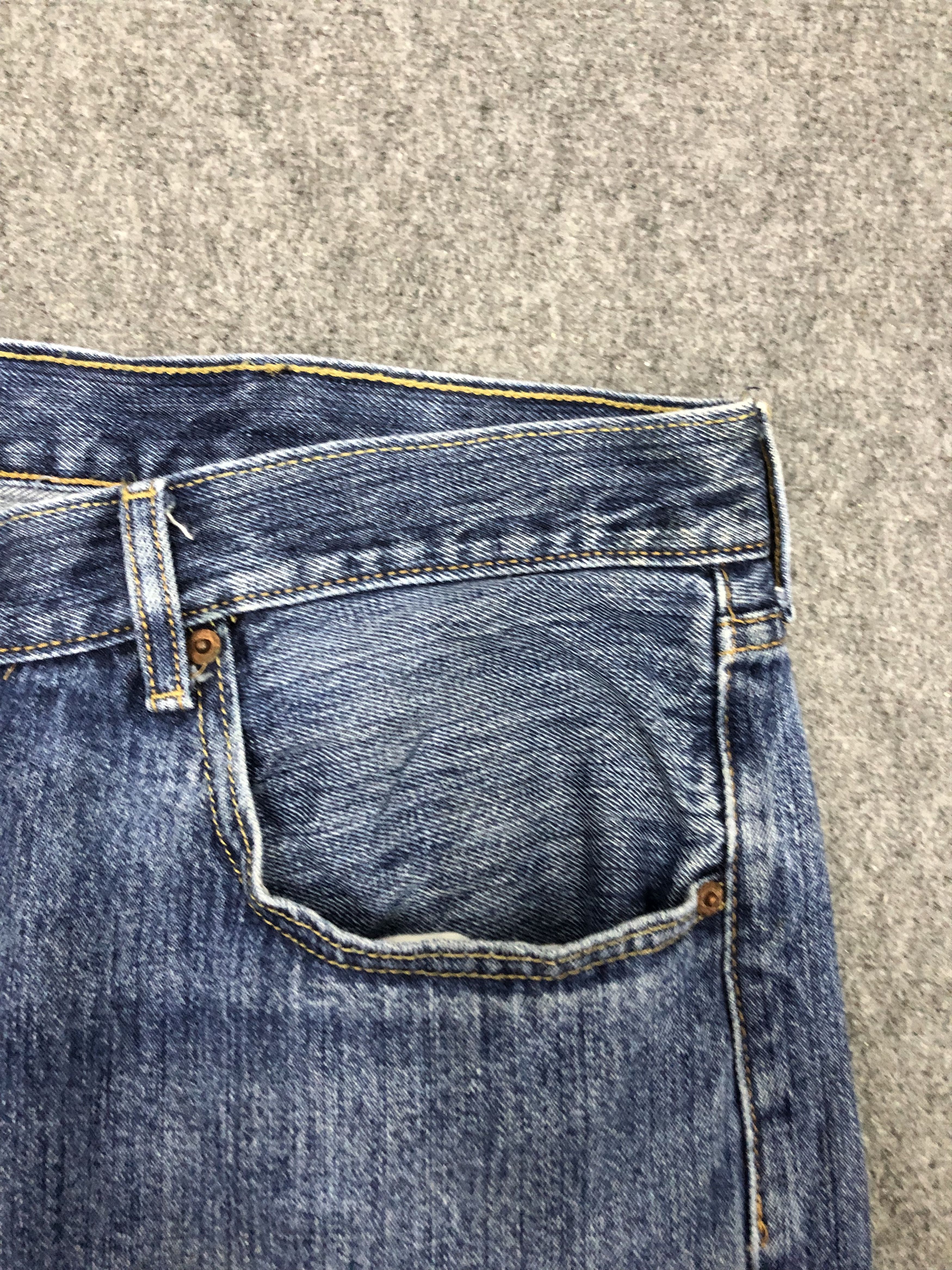 Levi's Vintage Levis 501 Light Blue Jeans DP1275 Size US 39 - 7 Thumbnail