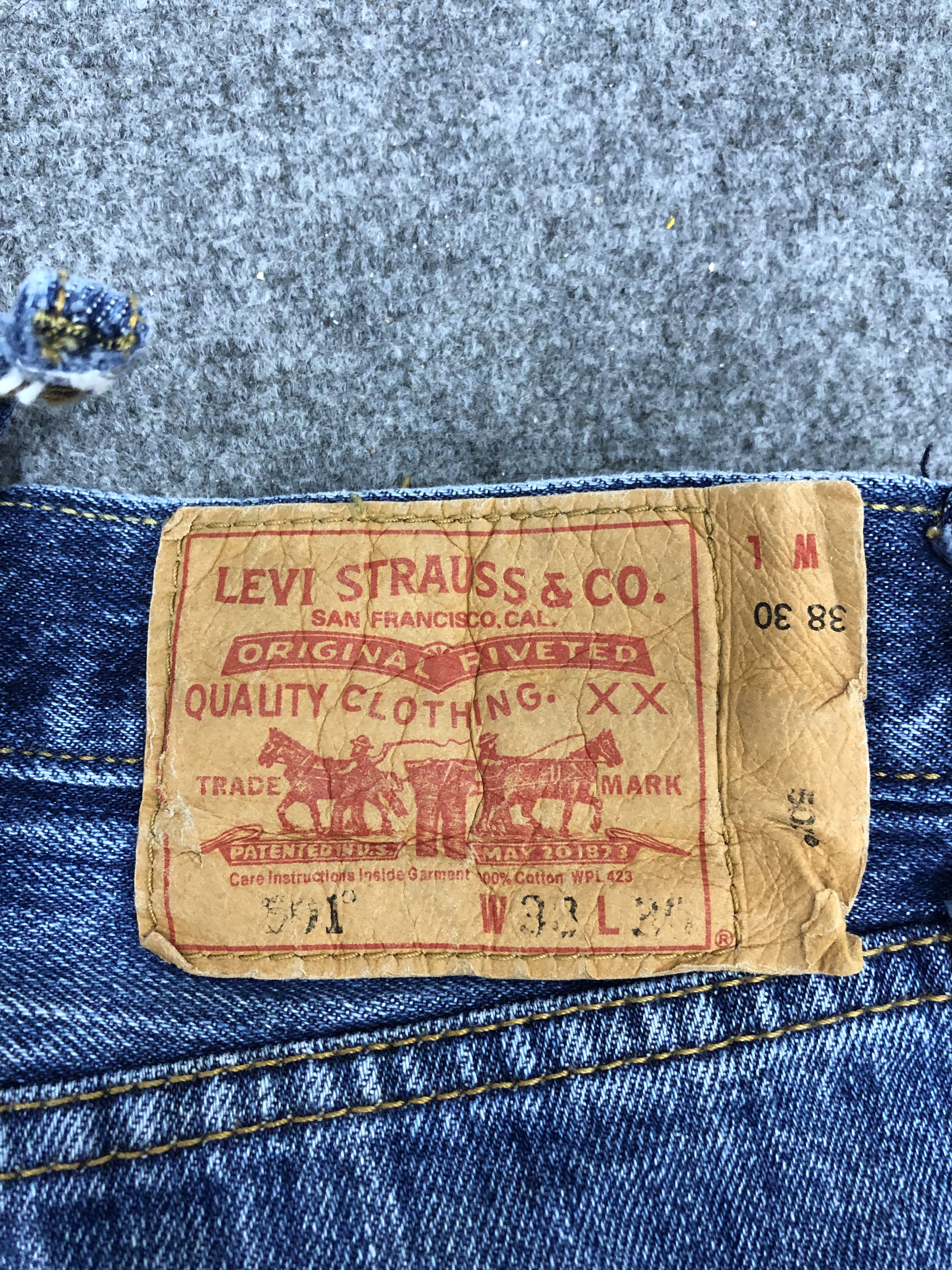 Levi's Vintage Levis 501 Light Blue Jeans DP1275 Size US 39 - 5 Thumbnail