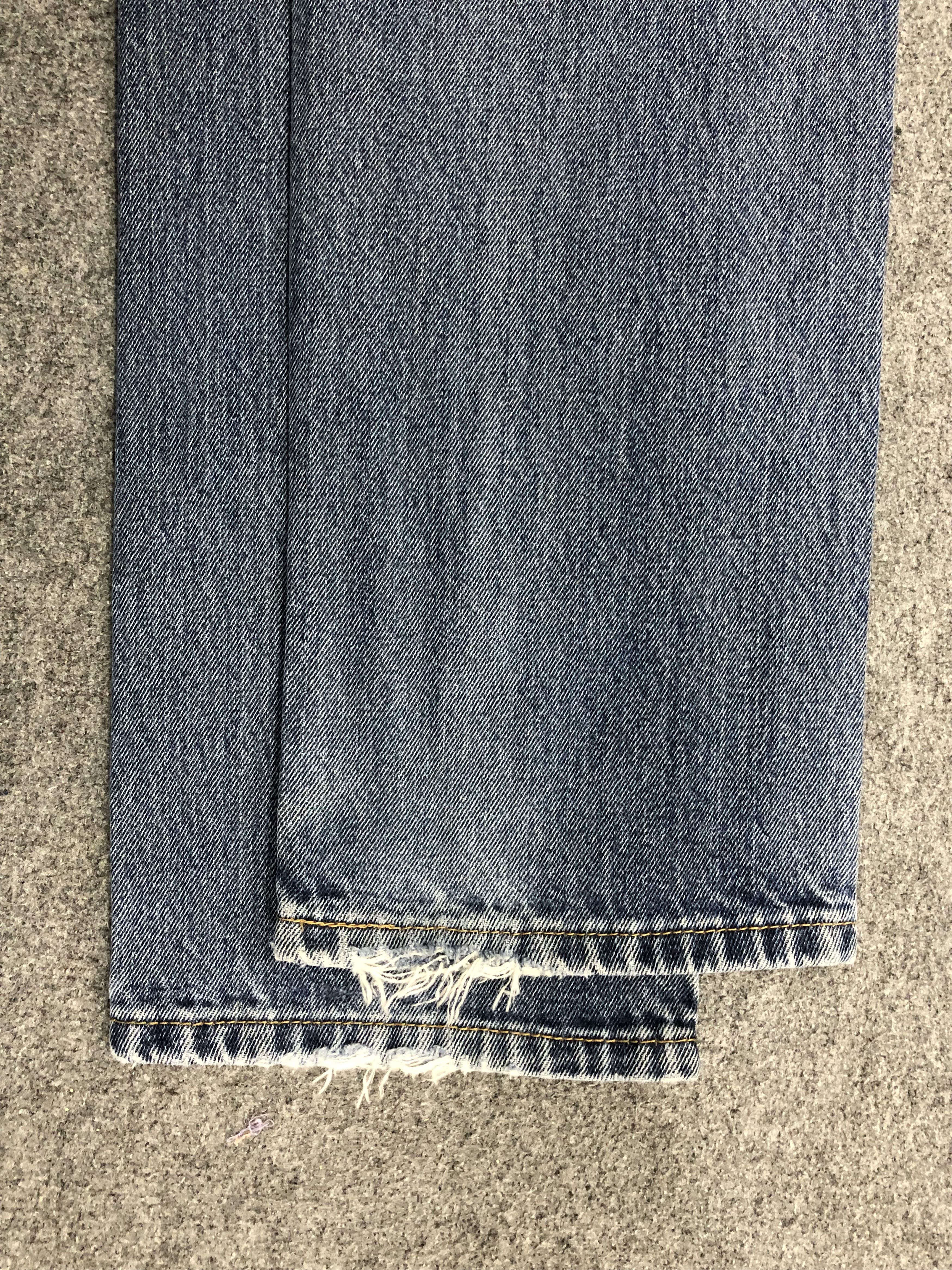 Levi's Vintage Levis 505 Light Wash Jeans DP1313 Size US 44 / EU 60 - 13 Thumbnail