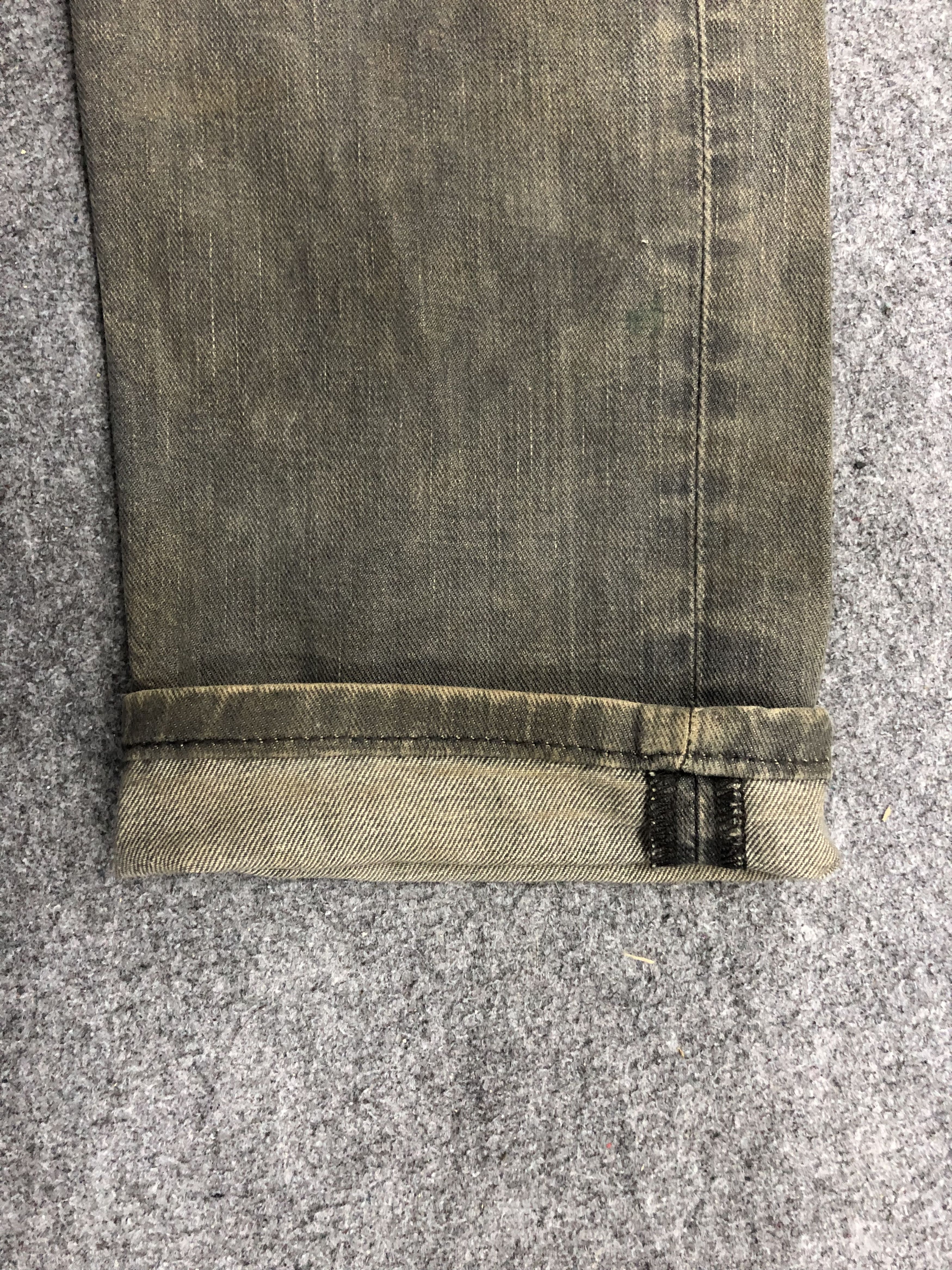 Levi's Vintage Levis Light Wash Black Jeans DP1254 Size US 35 - 13 Thumbnail