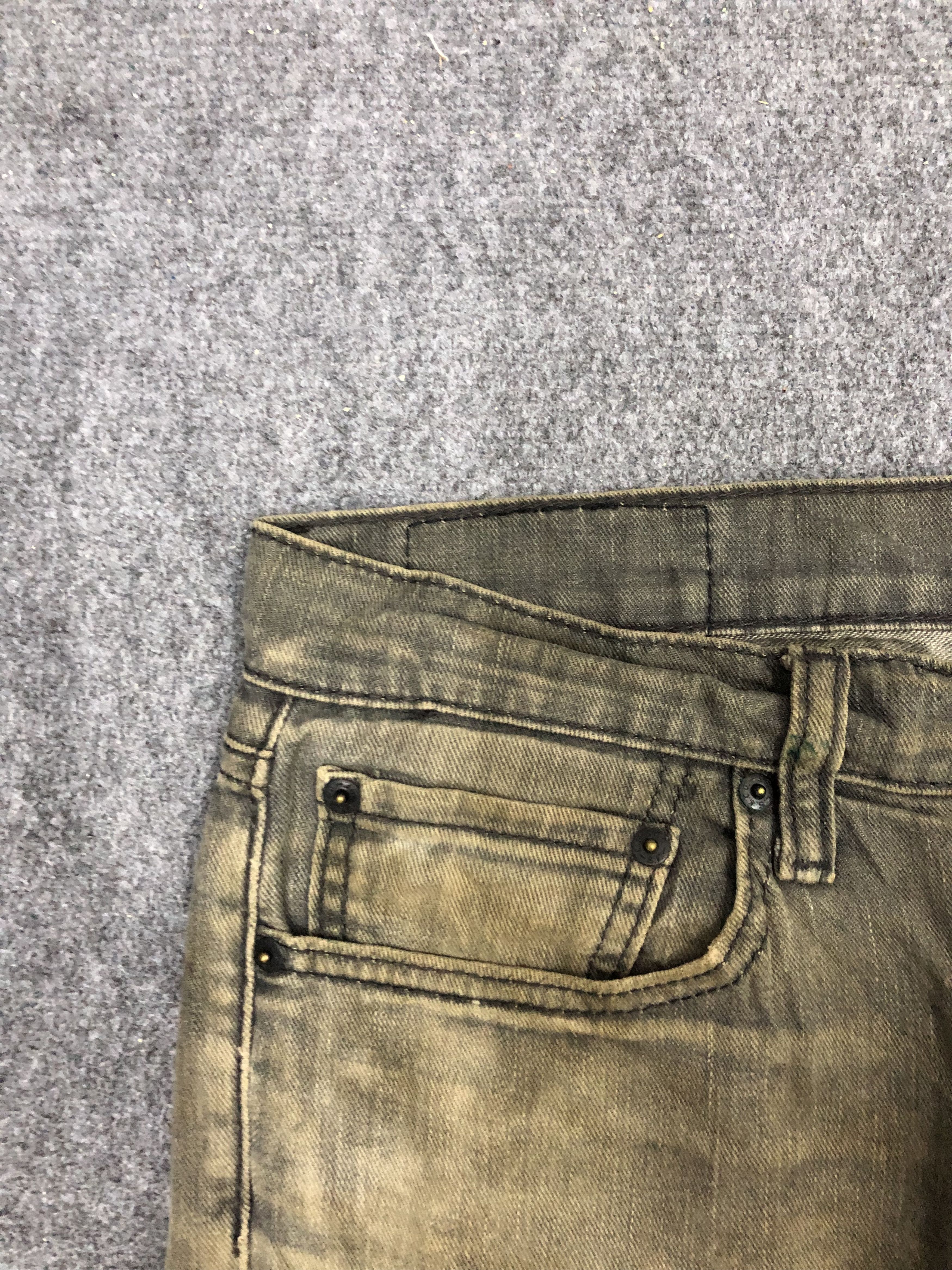 Levi's Vintage Levis Light Wash Black Jeans DP1254 Size US 35 - 9 Thumbnail