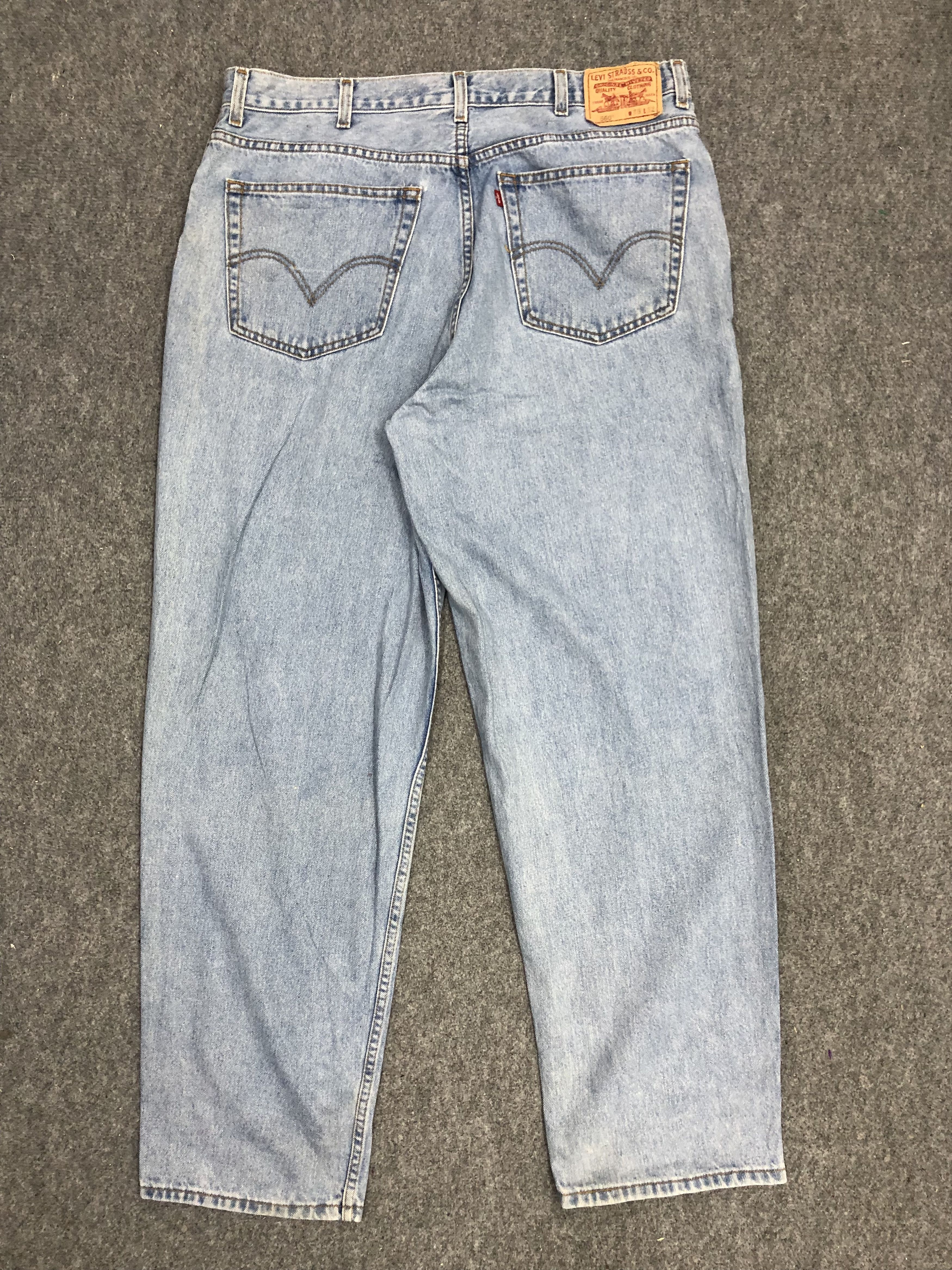 Levi's Vintage Levis 560 Sun Faded Jeans DP1262 Size US 40 / EU 56 - 3 Thumbnail