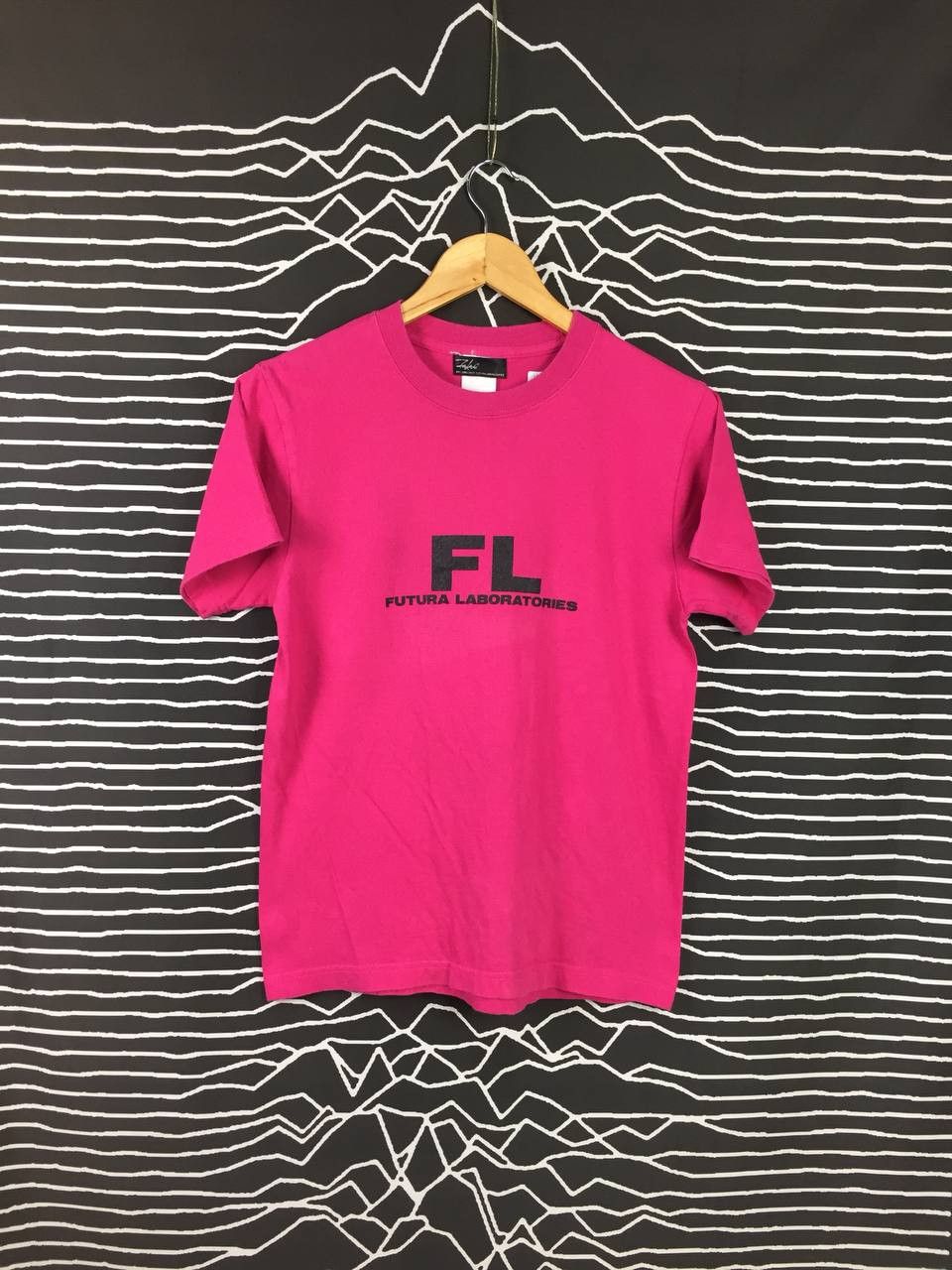 Futura Vtg Futura Laboratories Spell Out Logo Pop Art Tee Size US S / EU 44-46 / 1 - 1 Thumbnail