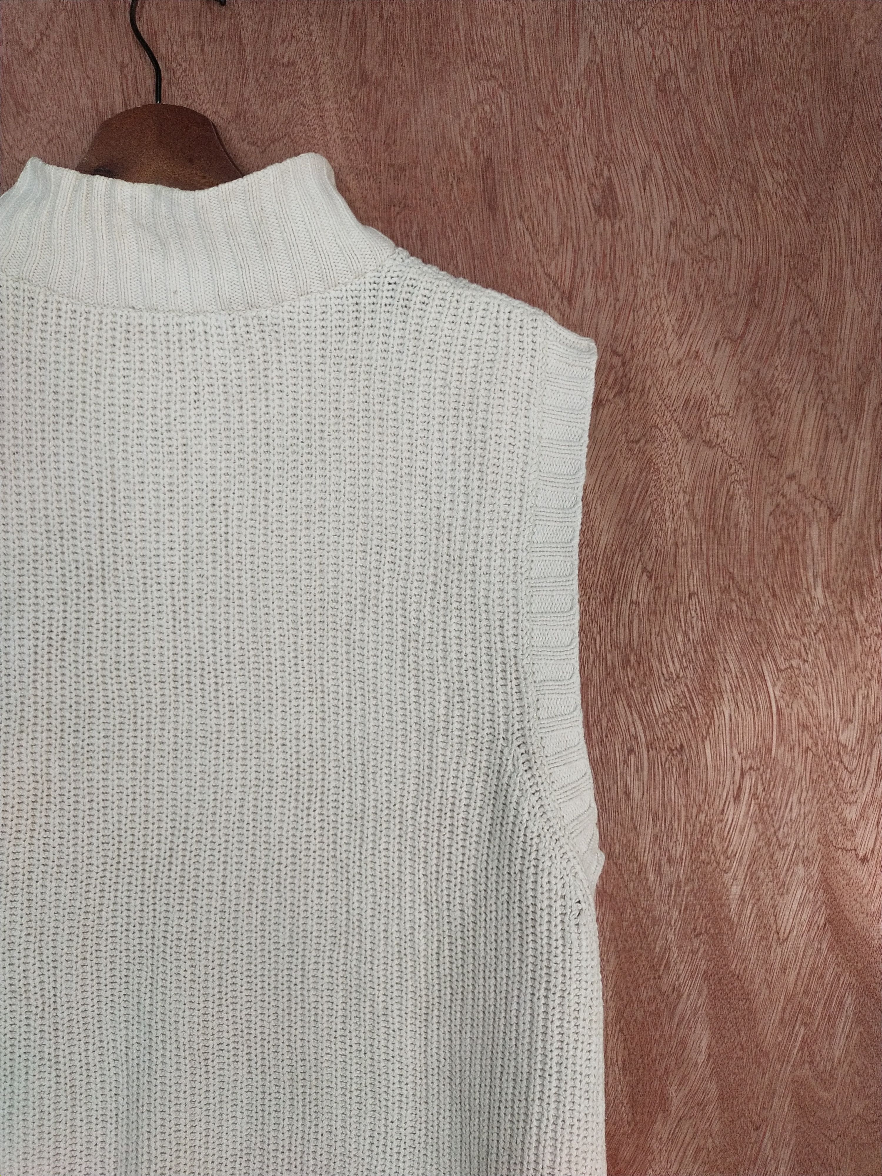 Vans white sleeveless vest knitwear #S086