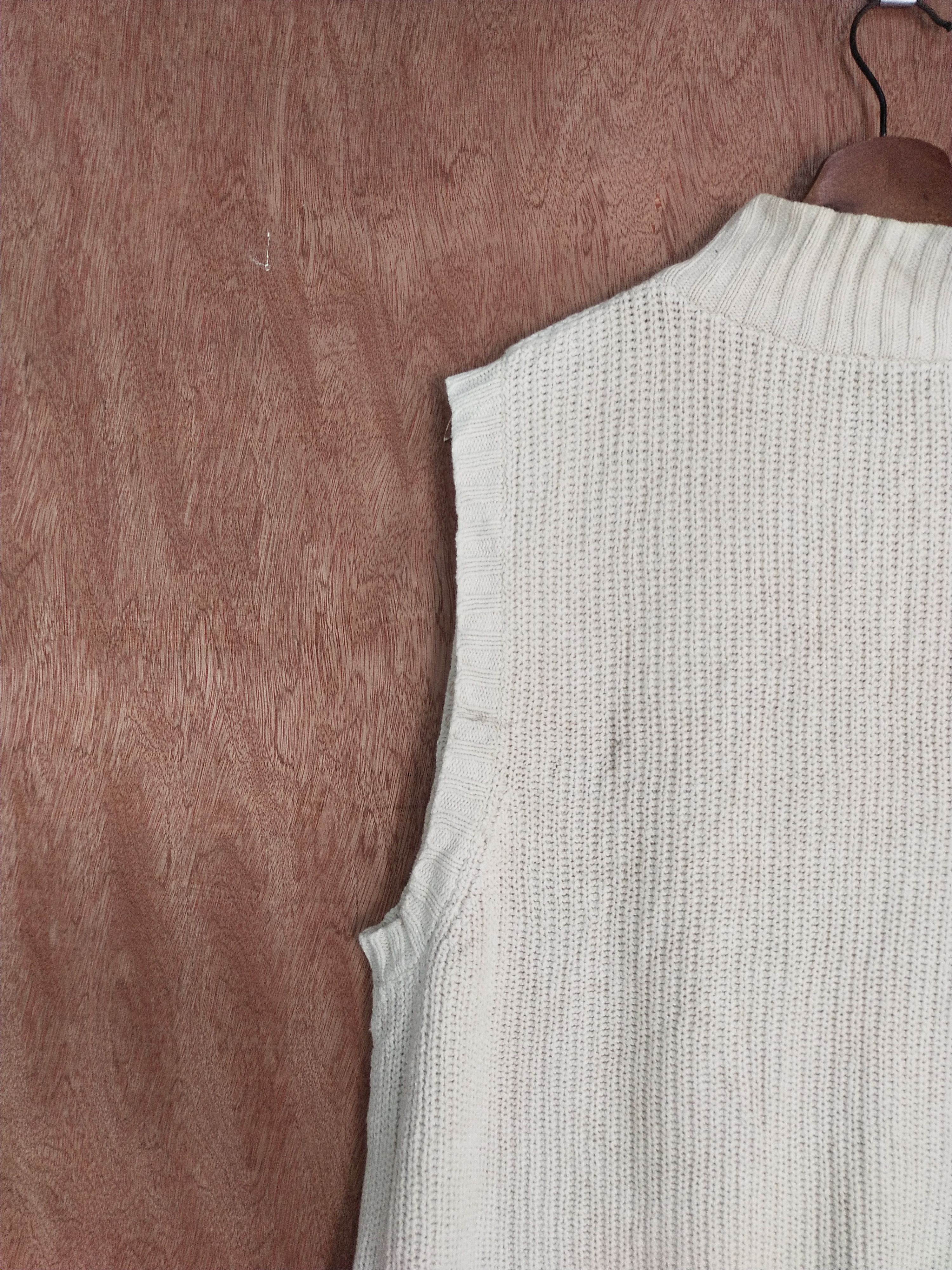 Vans white sleeveless vest knitwear #S086