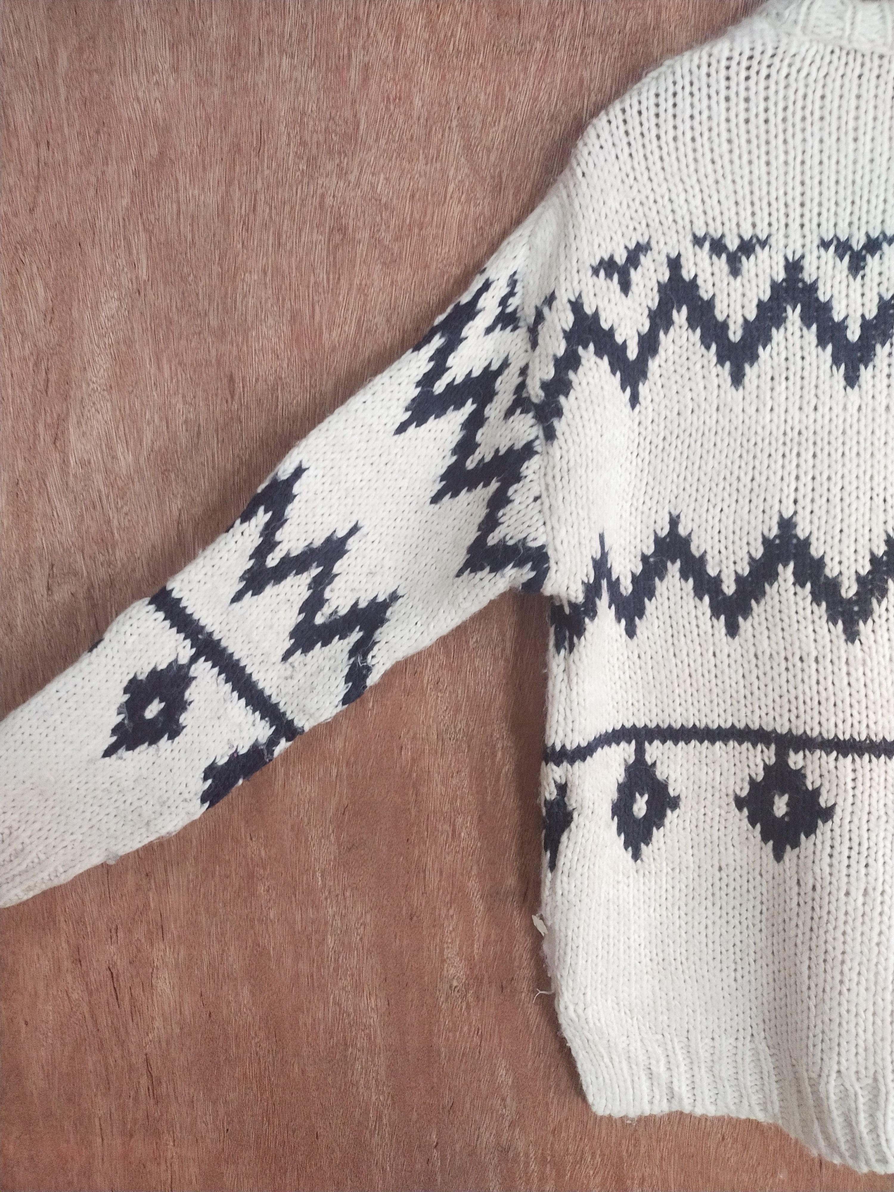 Japanese Brand Fancy Collection white art sweatshirt knitwear #S008 Size US M / EU 48-50 / 2 - 8 Thumbnail