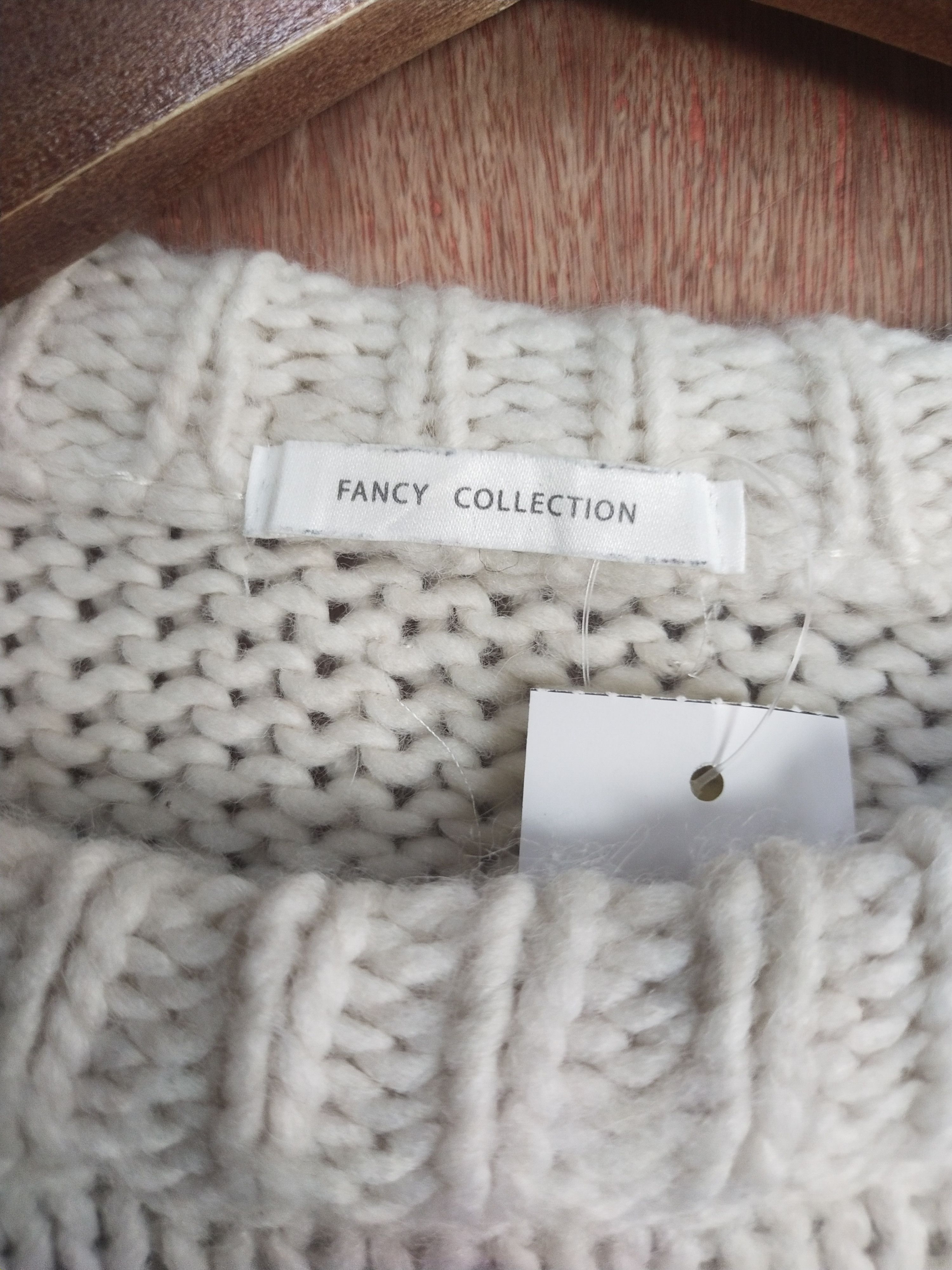 Japanese Brand Fancy Collection white art sweatshirt knitwear #S008 Size US M / EU 48-50 / 2 - 4 Thumbnail