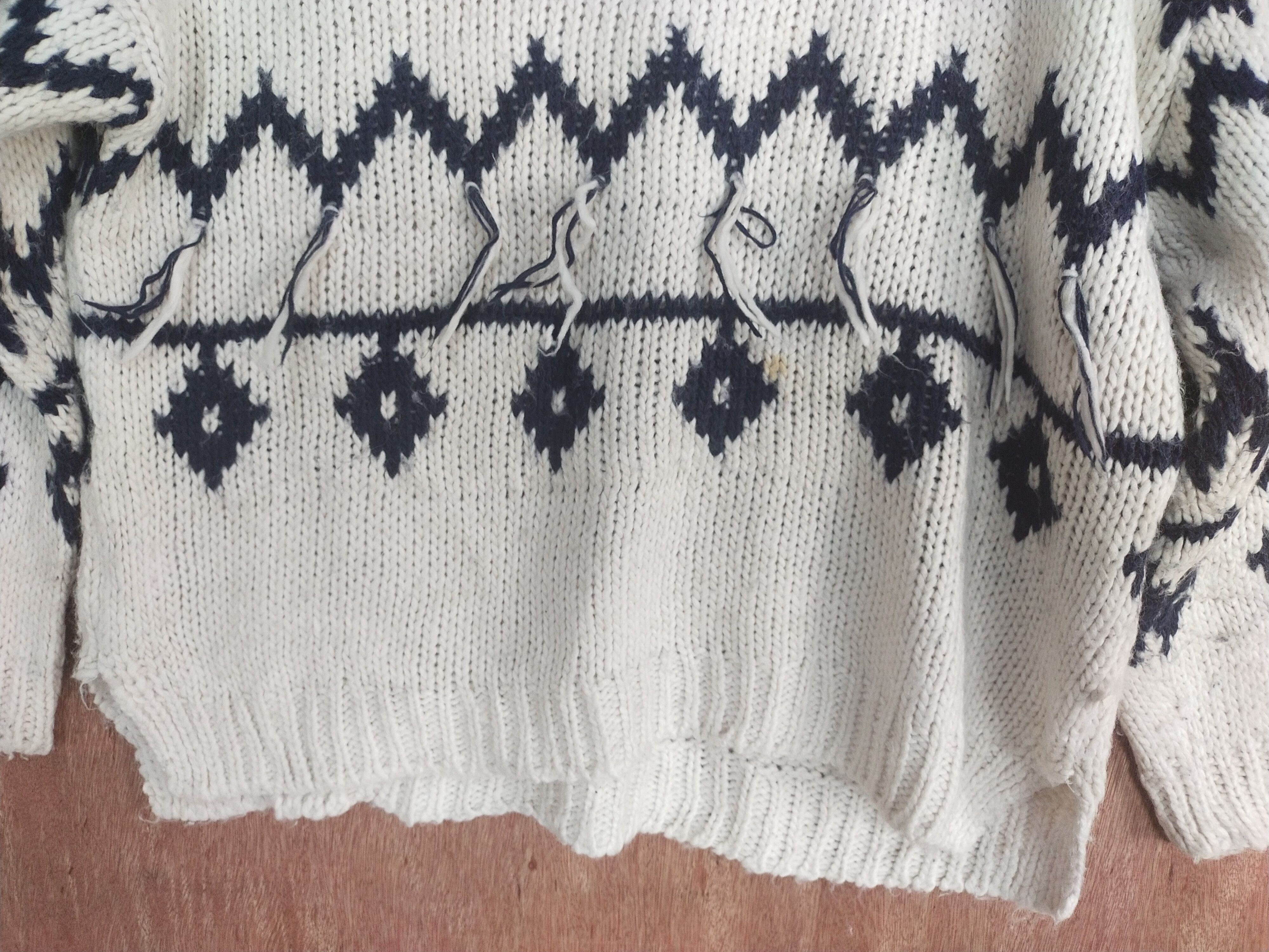 Japanese Brand Fancy Collection white art sweatshirt knitwear #S008 Size US M / EU 48-50 / 2 - 5 Thumbnail