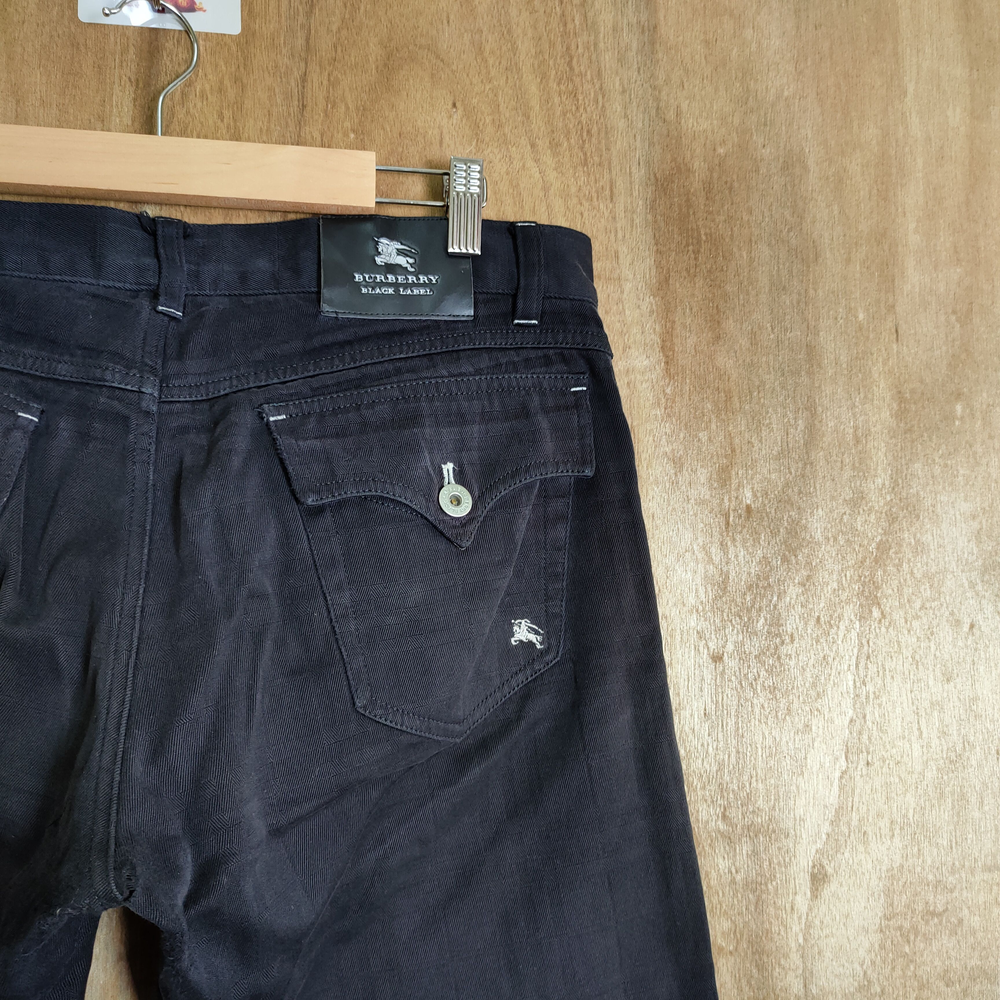 Burberry BURBERRY BLACK LABEL JEANS DENIM PANTS Size US 34 / EU 50 - 17 Thumbnail