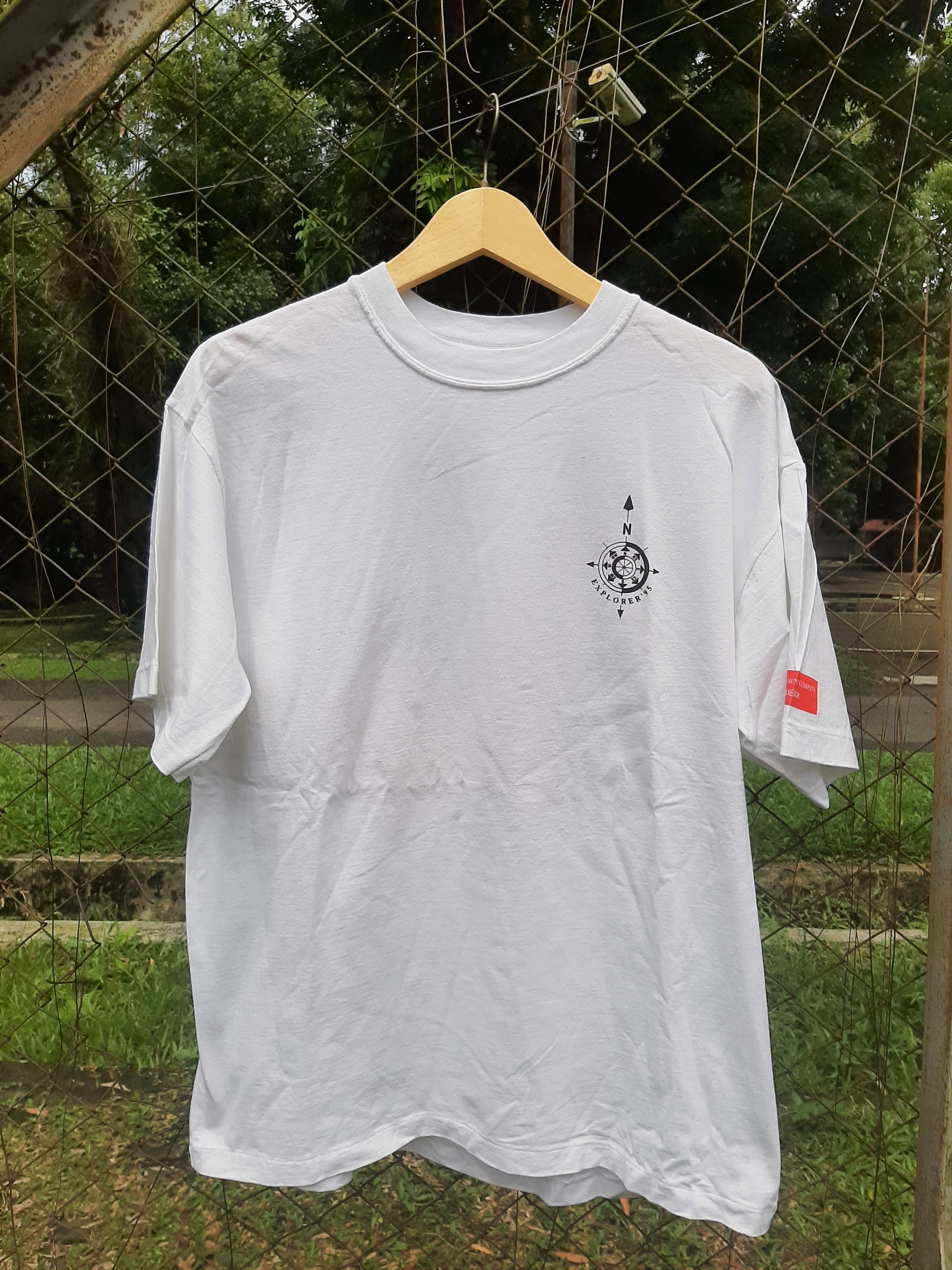 Vintage Vintage Very Rare Fuji Xerox Explorer Roma 95 Art T shirt Size US L / EU 52-54 / 3 - 2 Thumbnail