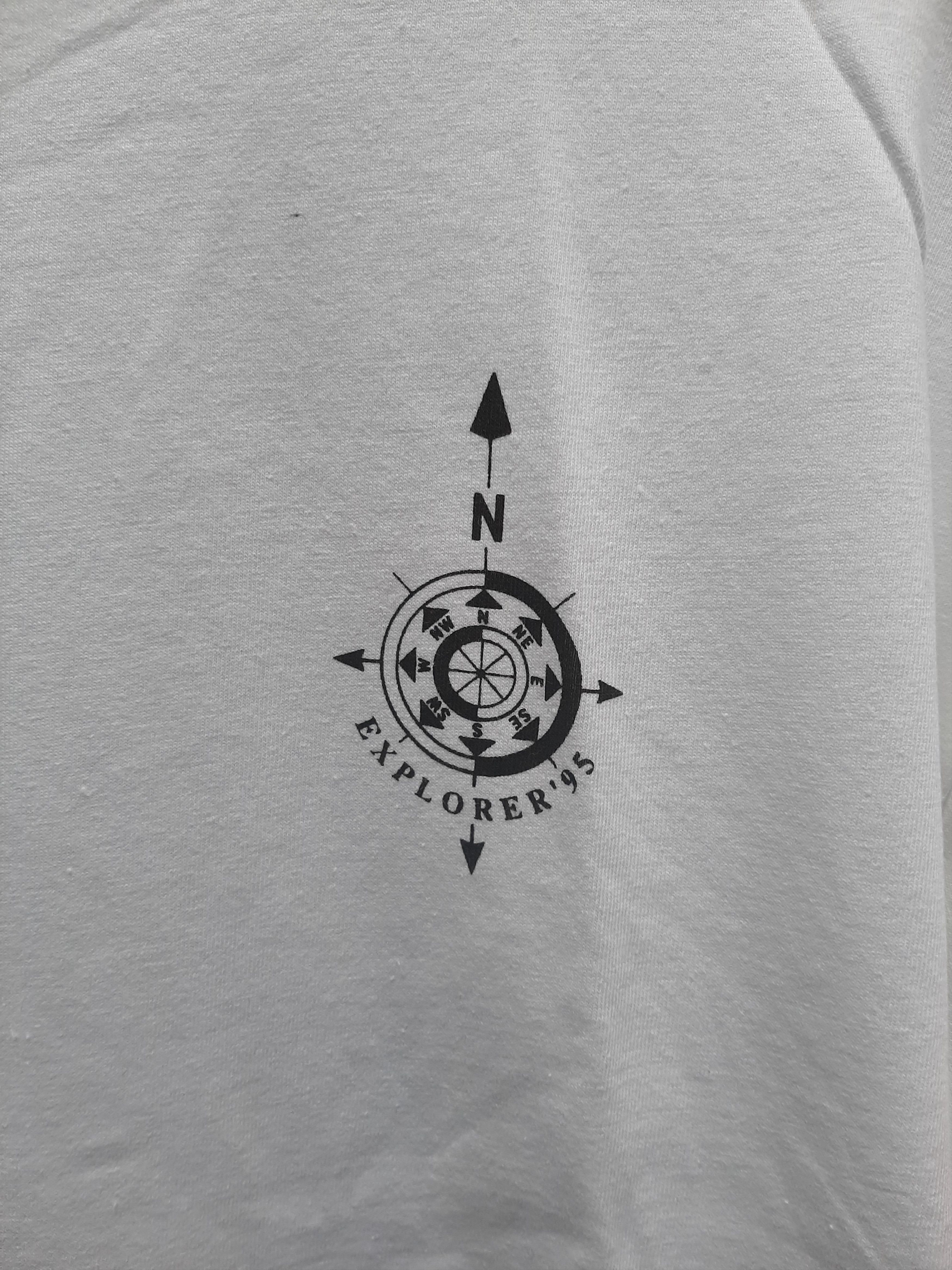 Vintage Vintage Very Rare Fuji Xerox Explorer Roma 95 Art T shirt Size US L / EU 52-54 / 3 - 6 Thumbnail