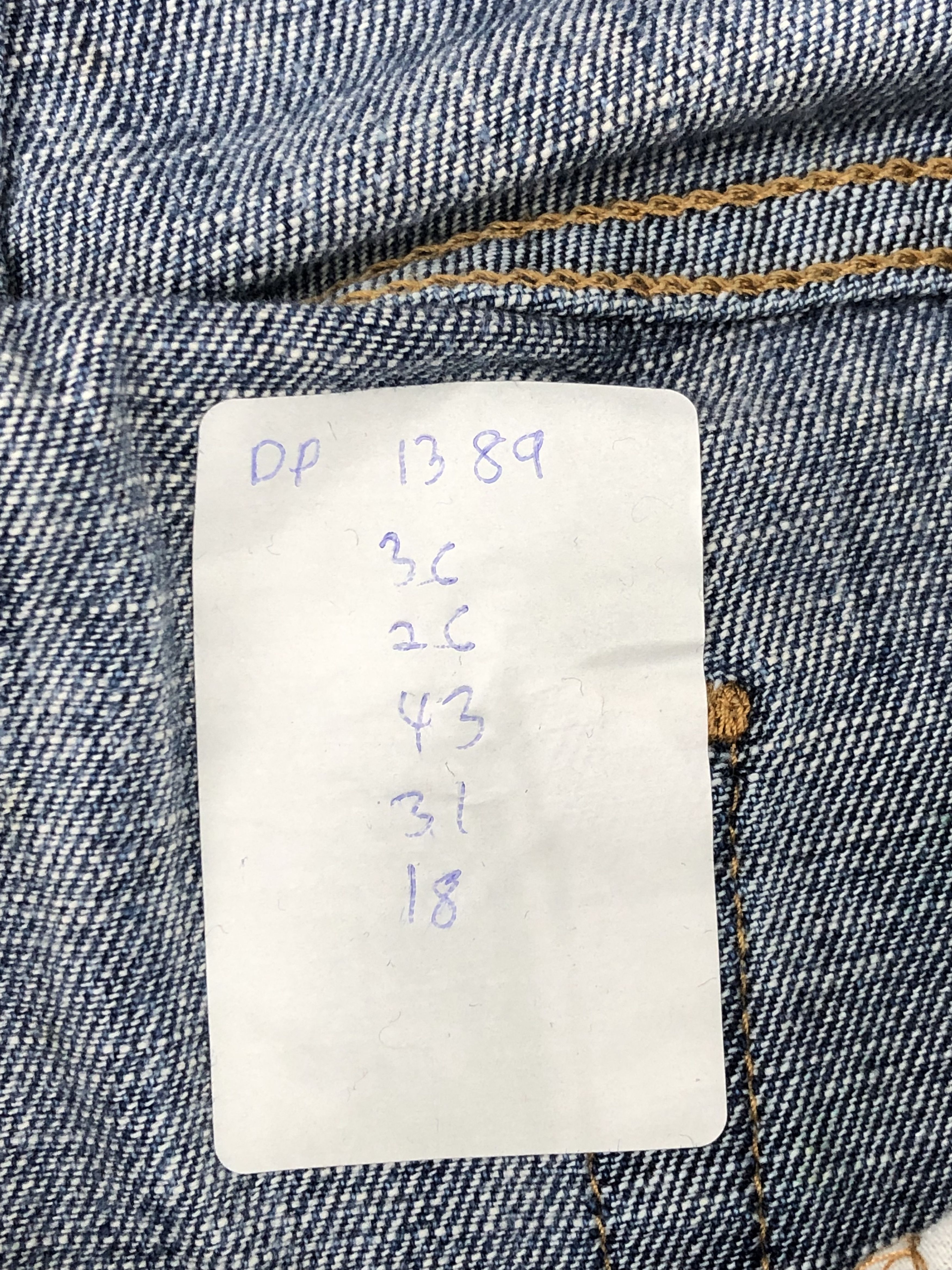 Levi's Faded Blue Vintage Levis 514 Denim DP1389 Size US 36 / EU 52 - 13 Thumbnail