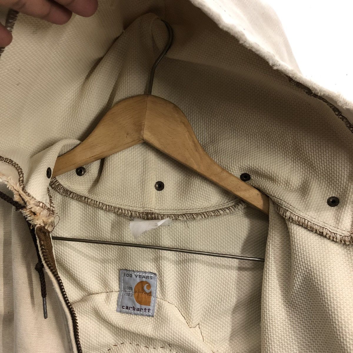 Carhartt × Vintage 🔥vintage carhartt 100 years custom leather patches - hood Size US L / EU 52-54 / 3 - 13 Thumbnail