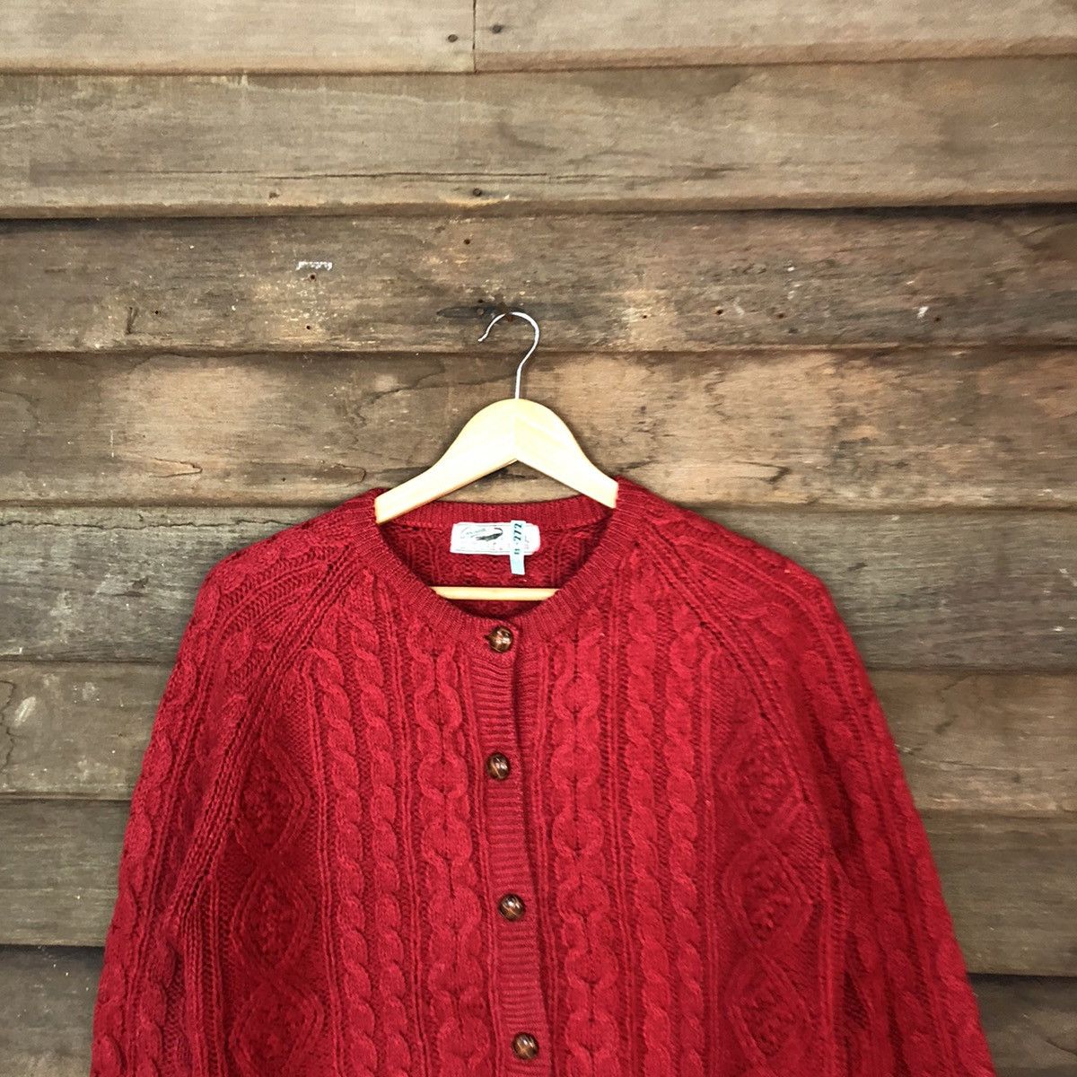 Aran Isles Knitwear Crocodile Red Patterned cable knitwear Cardigans #H252 Size US M / EU 48-50 / 2 - 2 Thumbnail