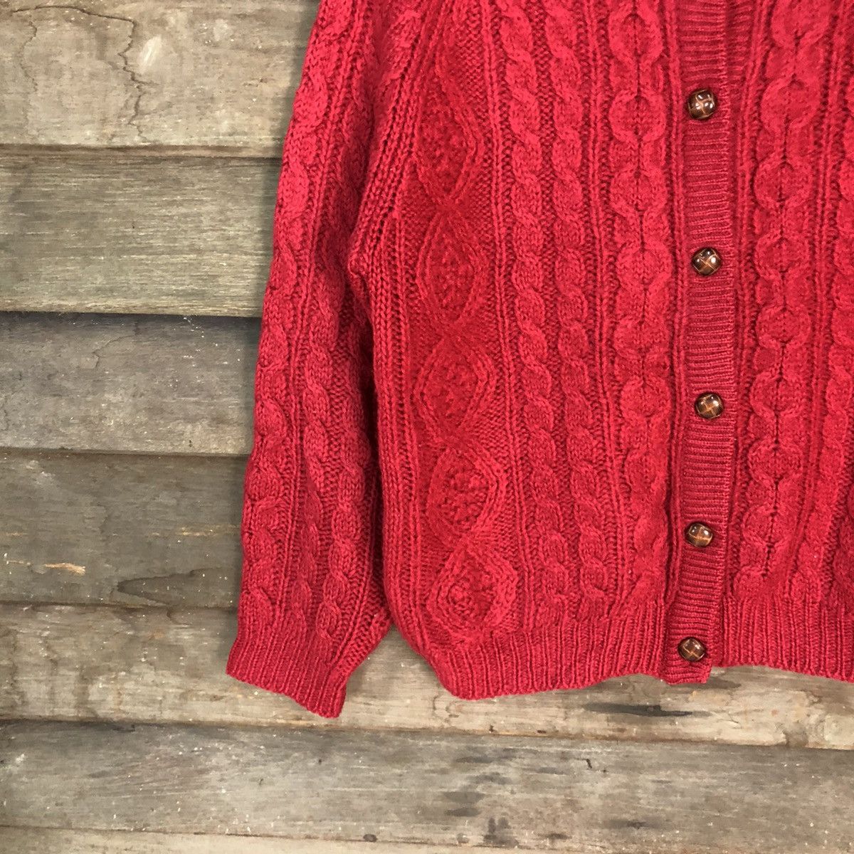 Aran Isles Knitwear Crocodile Red Patterned cable knitwear Cardigans #H252 Size US M / EU 48-50 / 2 - 4 Thumbnail