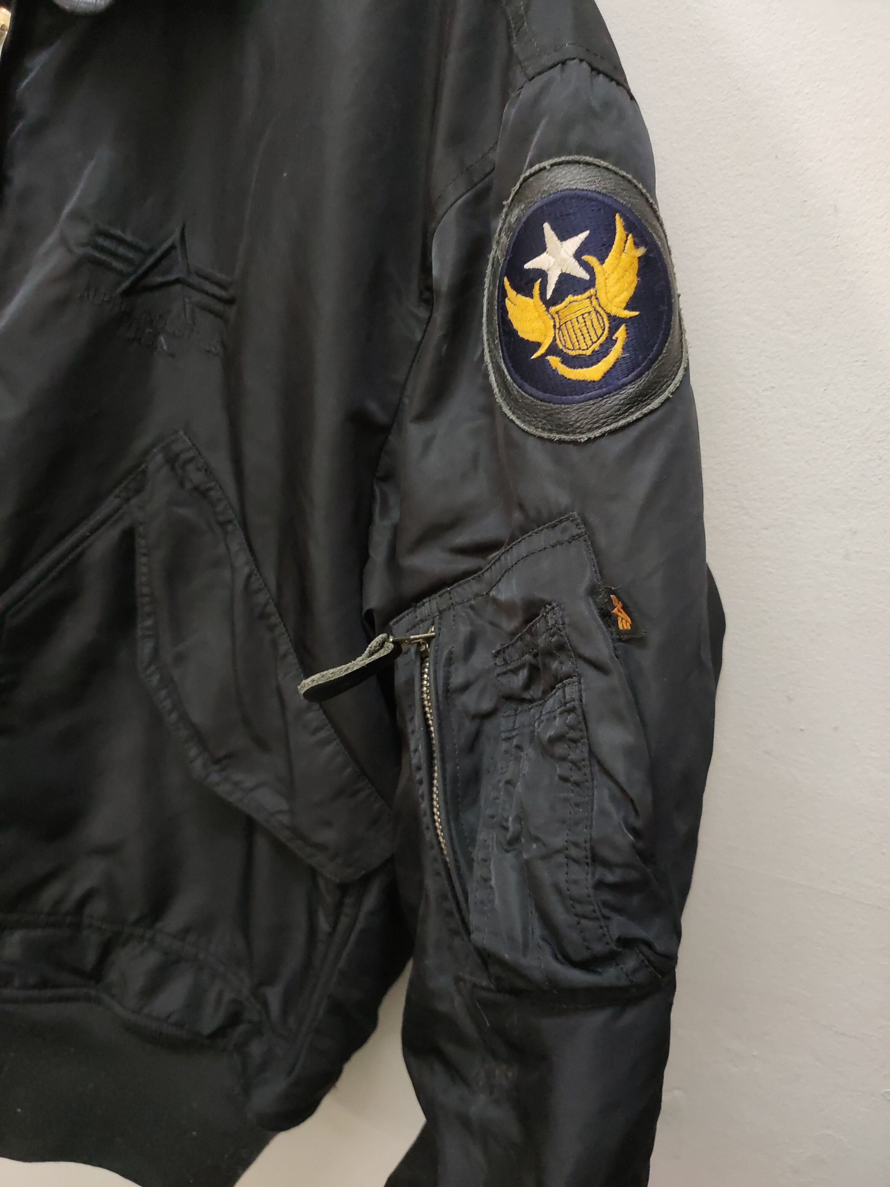 Alpha Industries Alpha industries military vintage zip jacket with patches Size US M / EU 48-50 / 2 - 3 Thumbnail