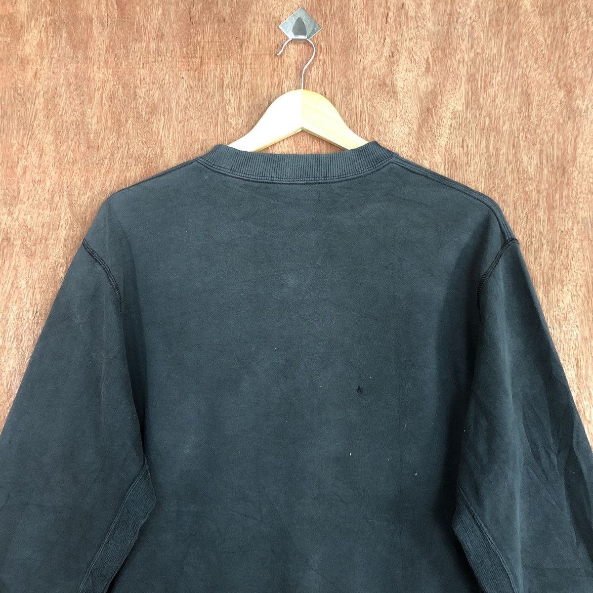 Nike Nike Black Small Logo Sweatshirt #H171 Size US L / EU 52-54 / 3 - 13 Thumbnail