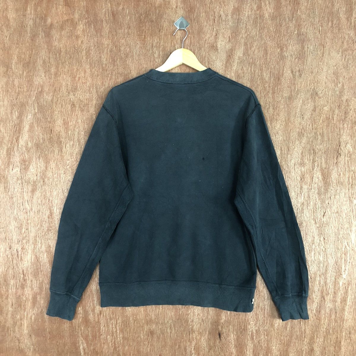 Nike Nike Black Small Logo Sweatshirt #H171 Size US L / EU 52-54 / 3 - 14 Thumbnail