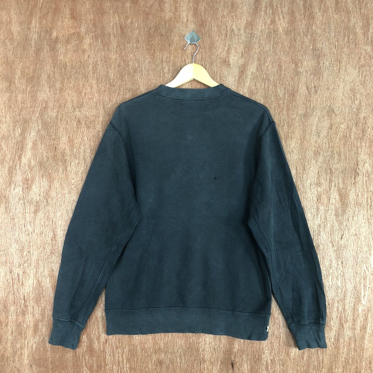 Nike Nike Black Small Logo Sweatshirt #H171 Size US L / EU 52-54 / 3 - 12 Thumbnail