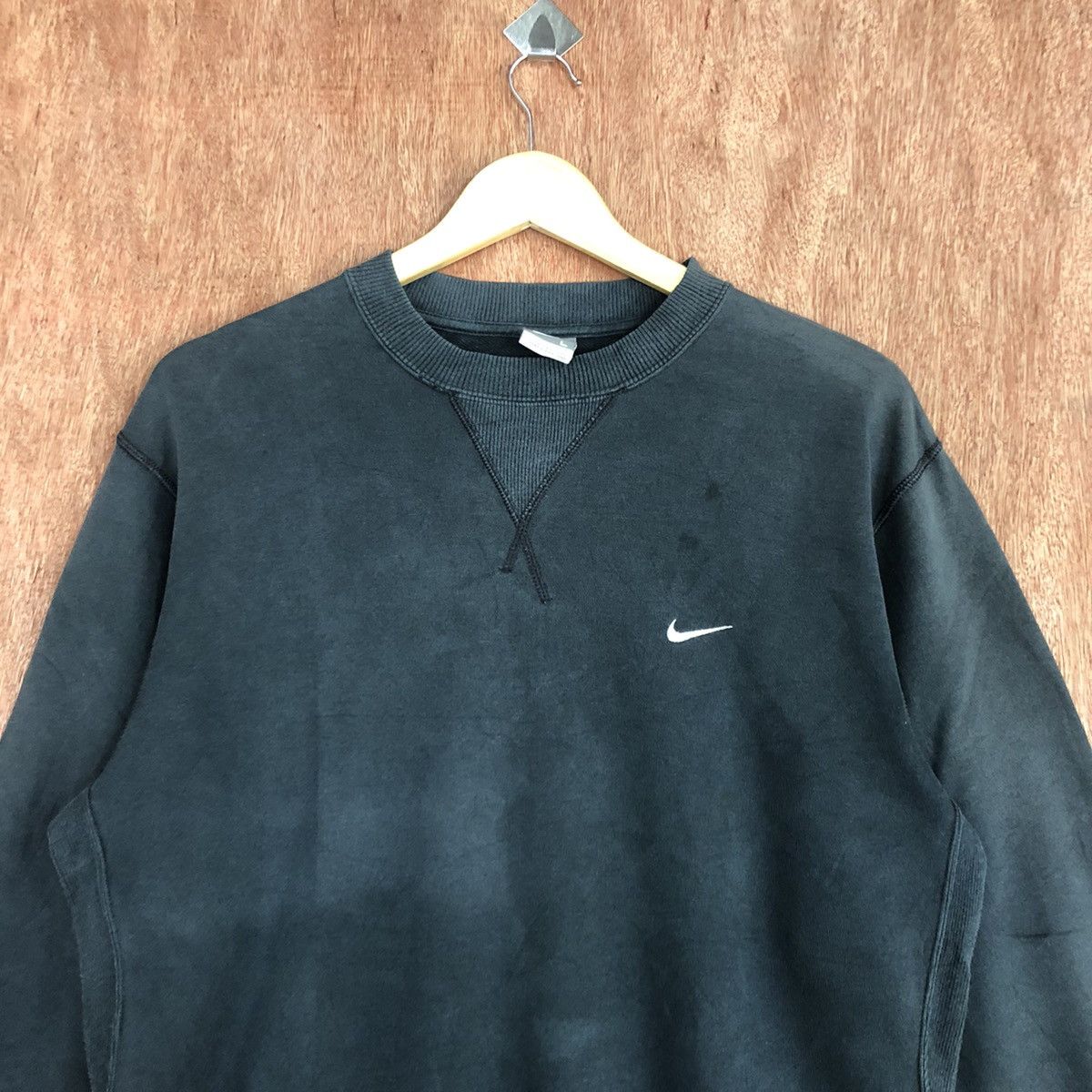 Nike Nike Black Small Logo Sweatshirt #H171 Size US L / EU 52-54 / 3 - 2 Thumbnail