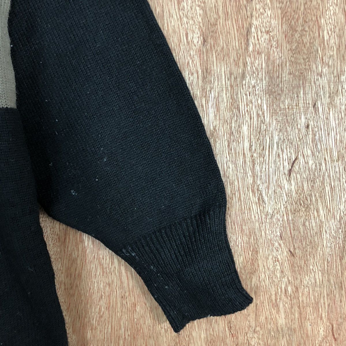 Aran Isles Knitwear Frevino art Black Knitwear sweatshirt #H149 Size US M / EU 48-50 / 2 - 4 Thumbnail