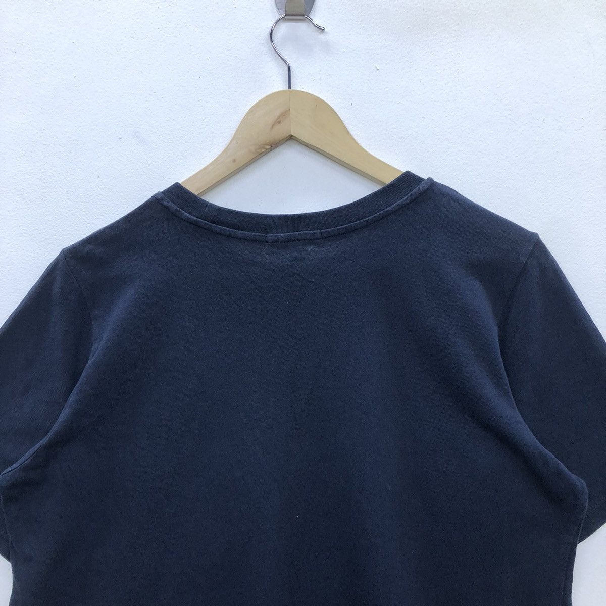 Designer × JW Anderson × Uniqlo J.W.Anderson X Uniqlo Designer Pocket Tshirt Size US L / EU 52-54 / 3 - 8 Thumbnail