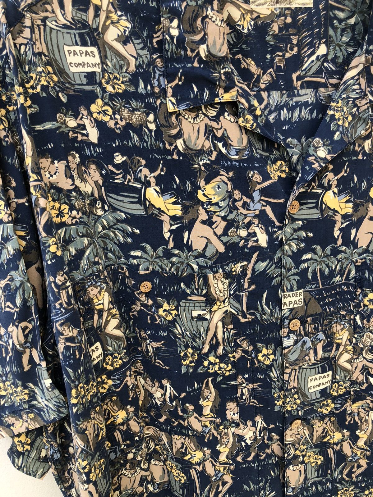 Mademoiselle Non Non Vintage Papas Island Japan Baggy Silk Hawaiian Shirt Size US L / EU 52-54 / 3 - 8 Thumbnail