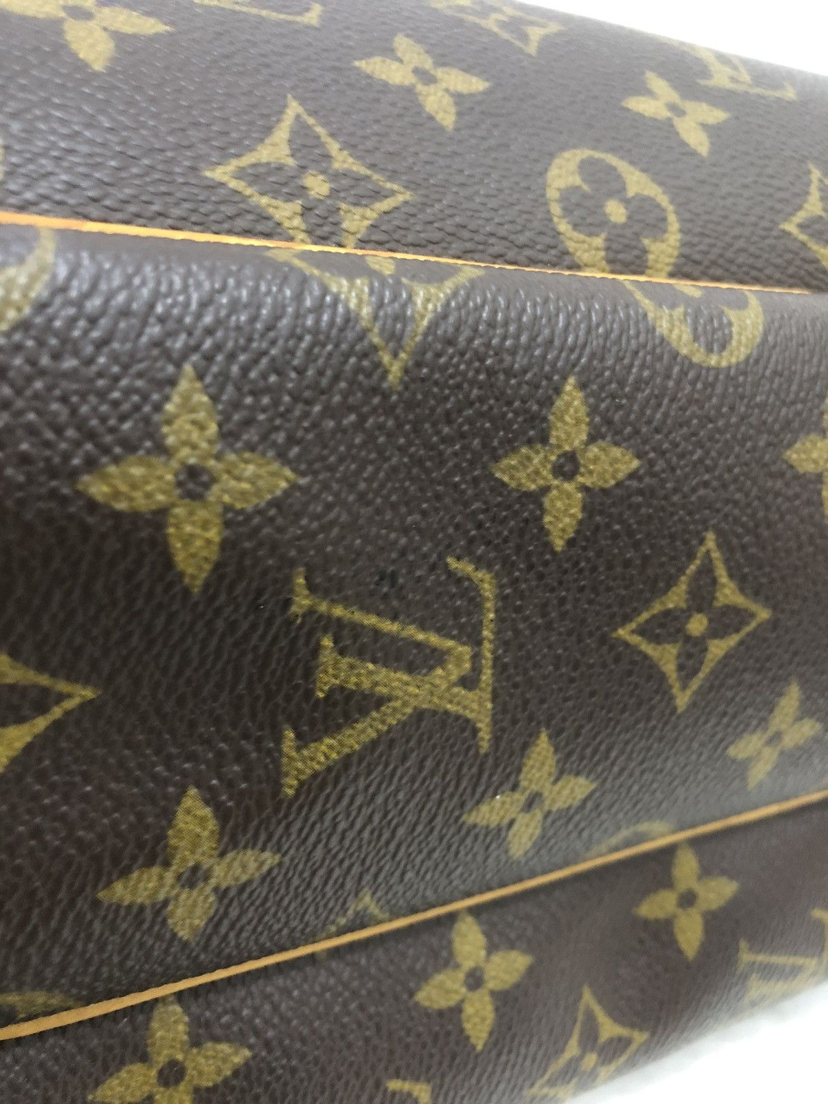 Louis Vuitton Louis Vuitton Monogram GM Shoulder Bag Size ONE SIZE - 16 Thumbnail