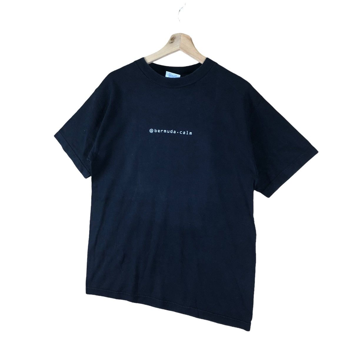 Japanese Brand Vintage Bermuda.calm Japanese Brand Tshirt Size US M / EU 48-50 / 2 - 3 Thumbnail