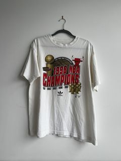Vintage Chicago Bulls Shirt NBA Champions 90s Benny the Bull 