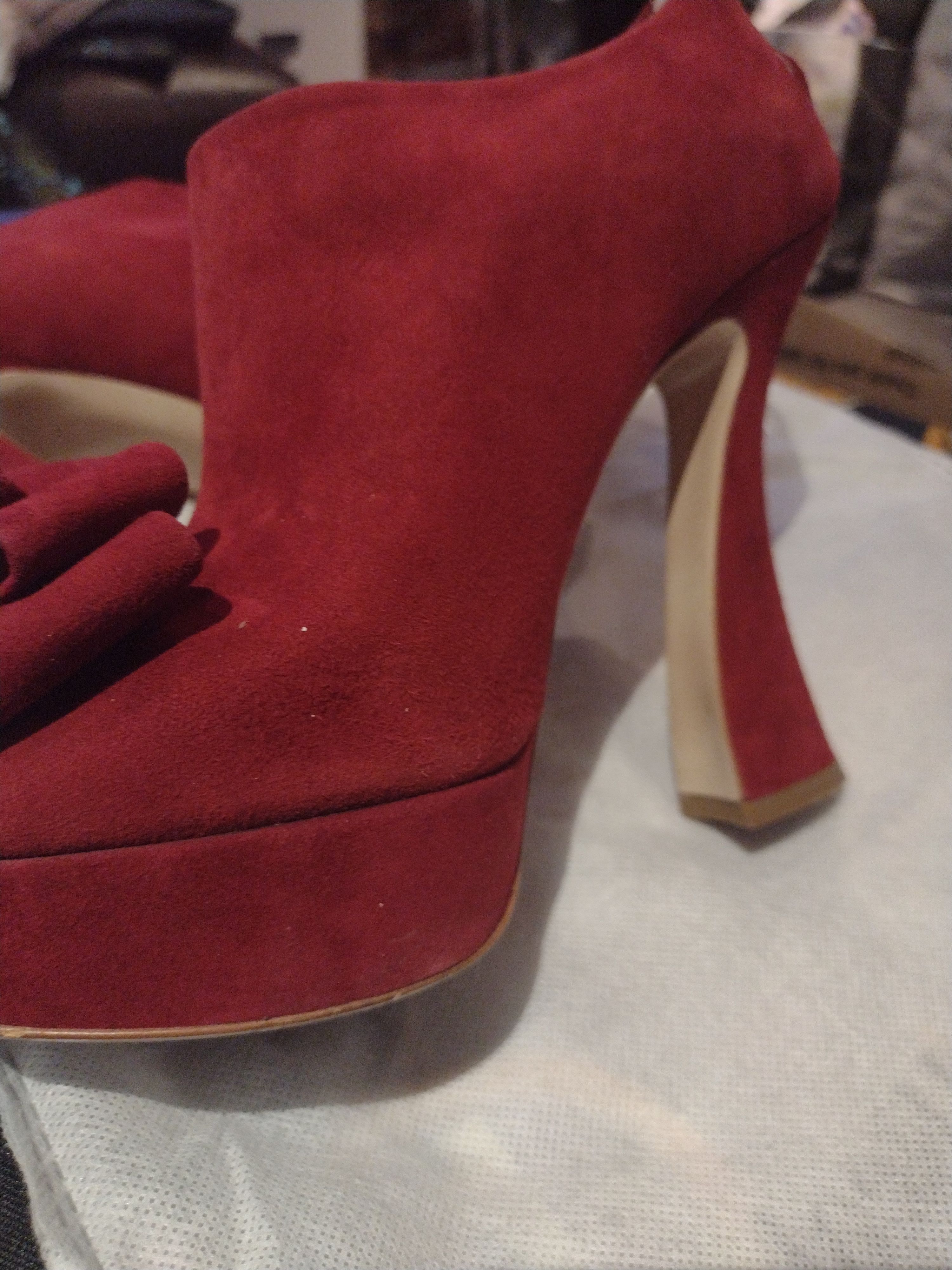 Miu Miu Miu Miu VTG Mod Red suede high Heel Couture Size US 7 / EU 40 - 8 Thumbnail
