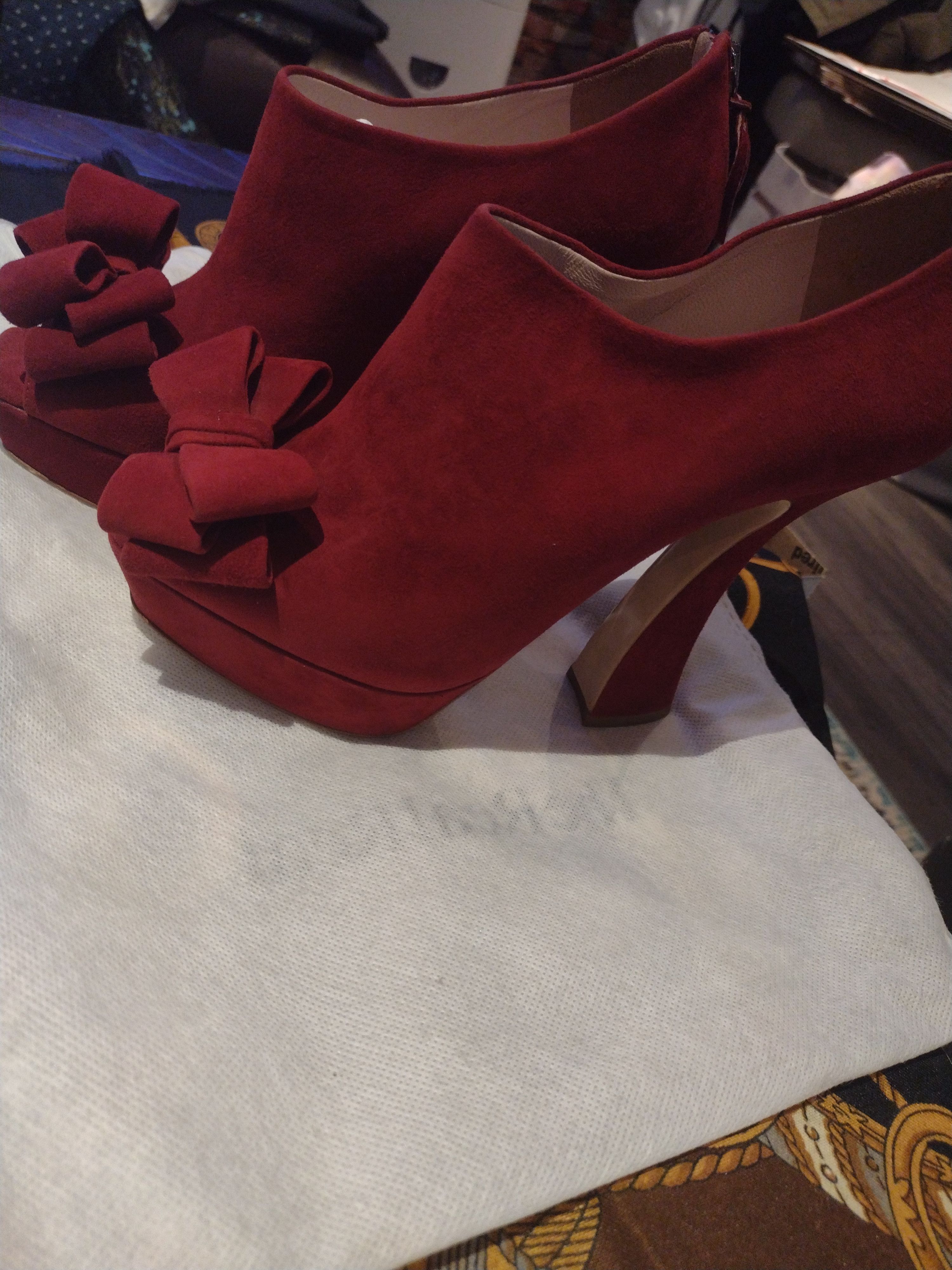 Miu Miu Miu Miu VTG Mod Red suede high Heel Couture Size US 7 / EU 40 - 1 Thumbnail
