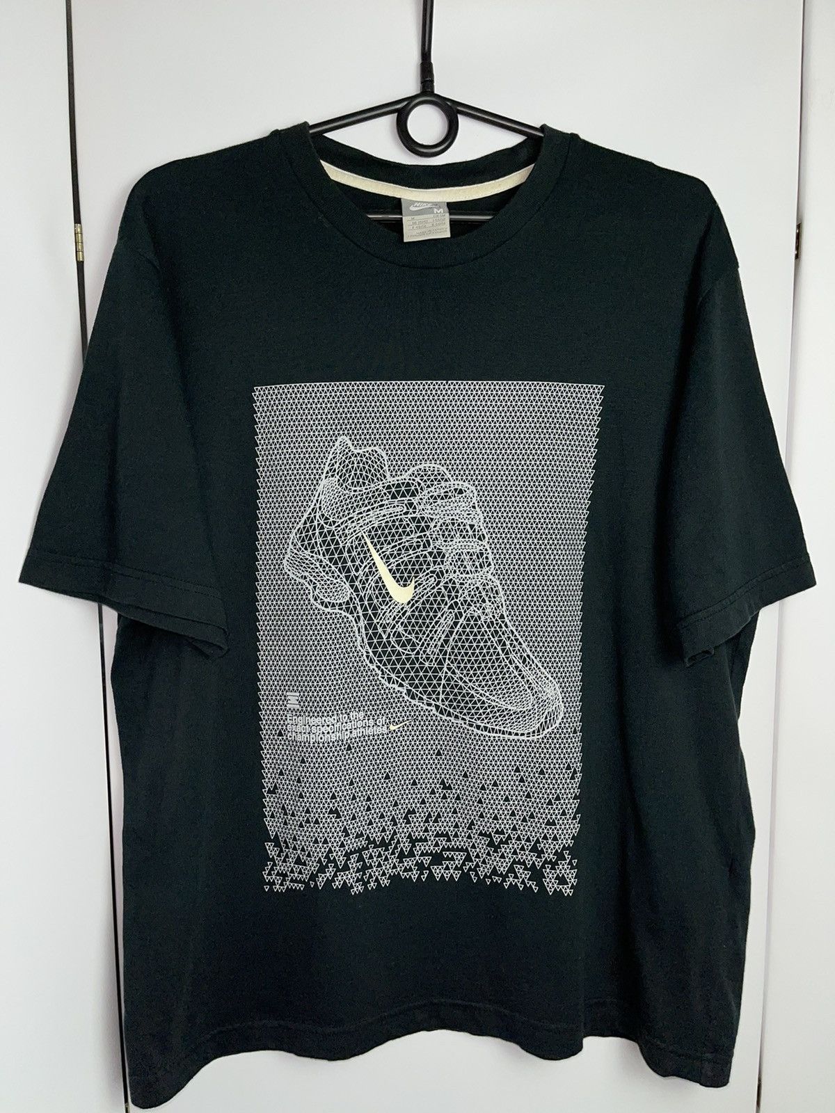 Nike vintage Shox t-shirt tee sneakers logo engineered