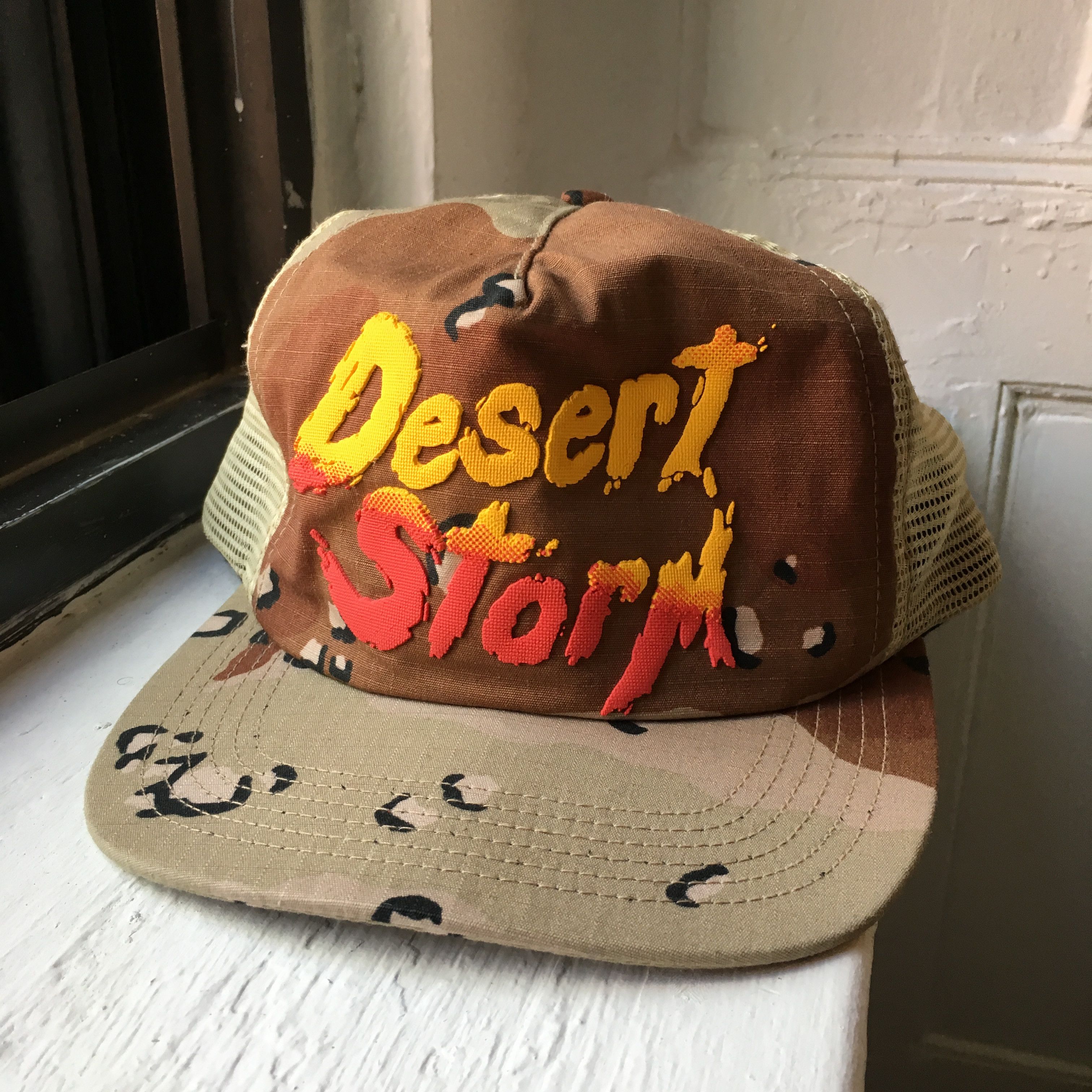 Desert storm hat clearance supreme