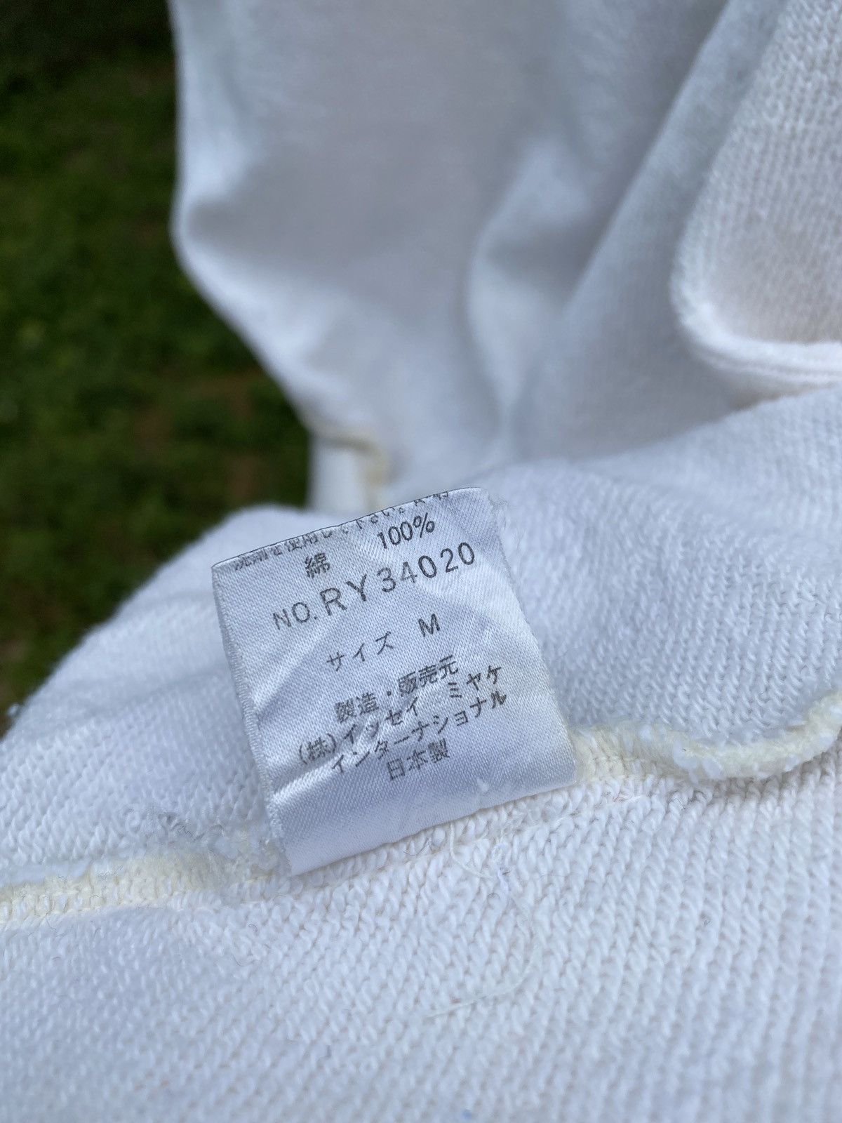 Issey Miyake Super Rare Hoodie sweatshirt by ISSEY MIYAKE Size US M / EU 48-50 / 2 - 12 Thumbnail