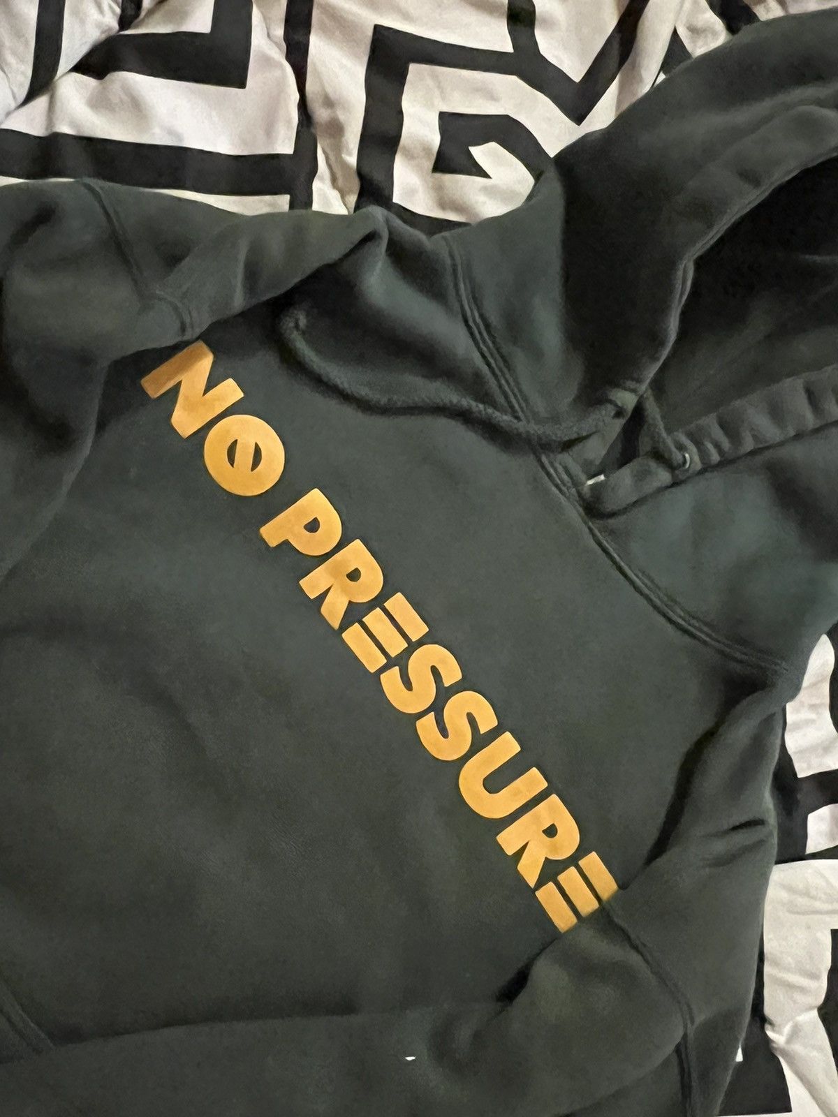 Logic No pressure hoodie | Grailed