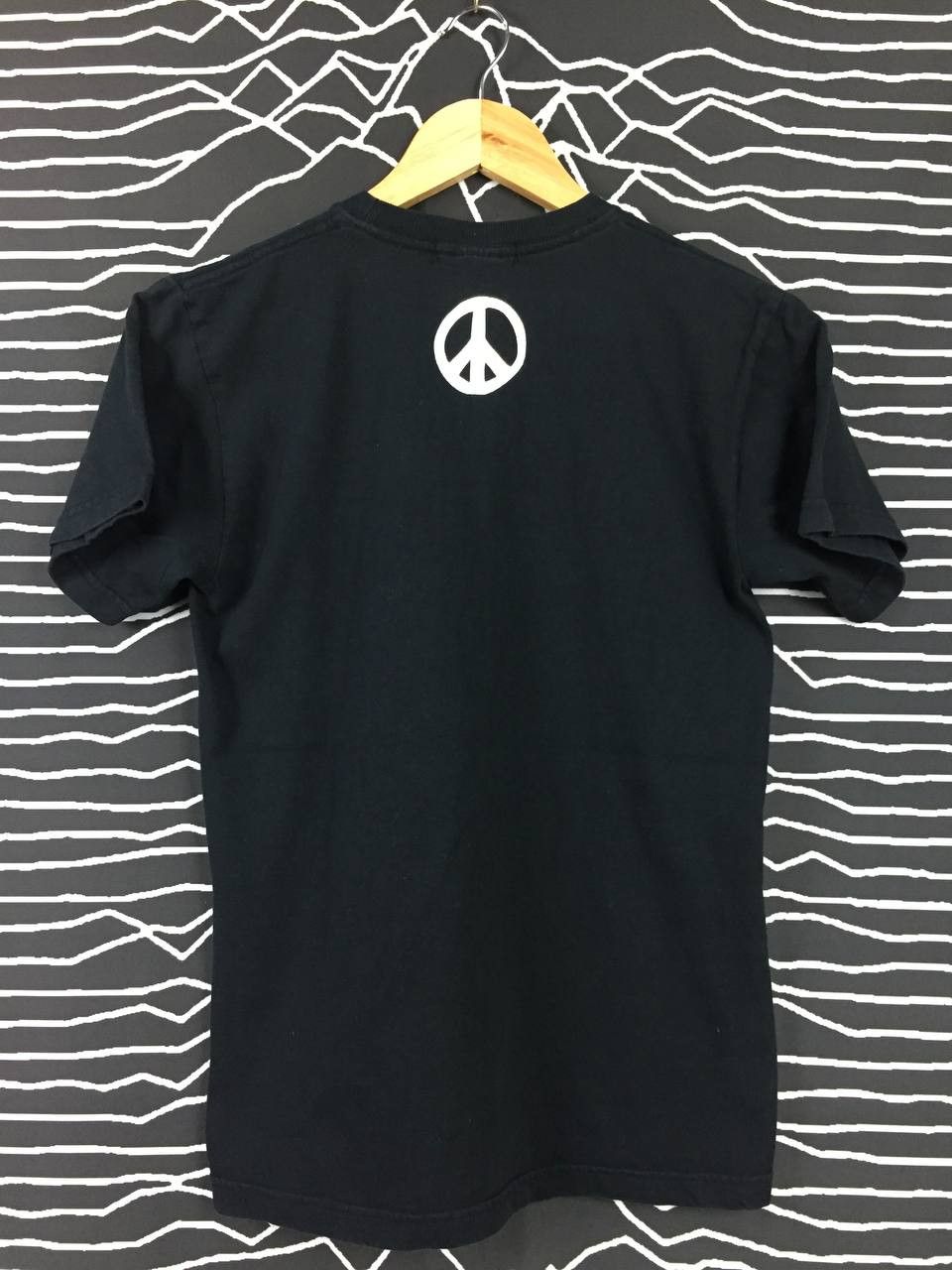 Japanese Brand Vtg SUPERLOVERS Love Is The Message Japanese Brand Tee Size US S / EU 44-46 / 1 - 5 Thumbnail