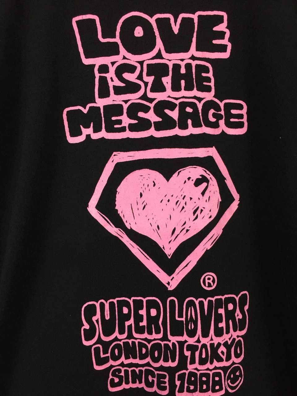 Japanese Brand Vtg SUPERLOVERS Love Is The Message Japanese Brand Tee Size US S / EU 44-46 / 1 - 4 Thumbnail