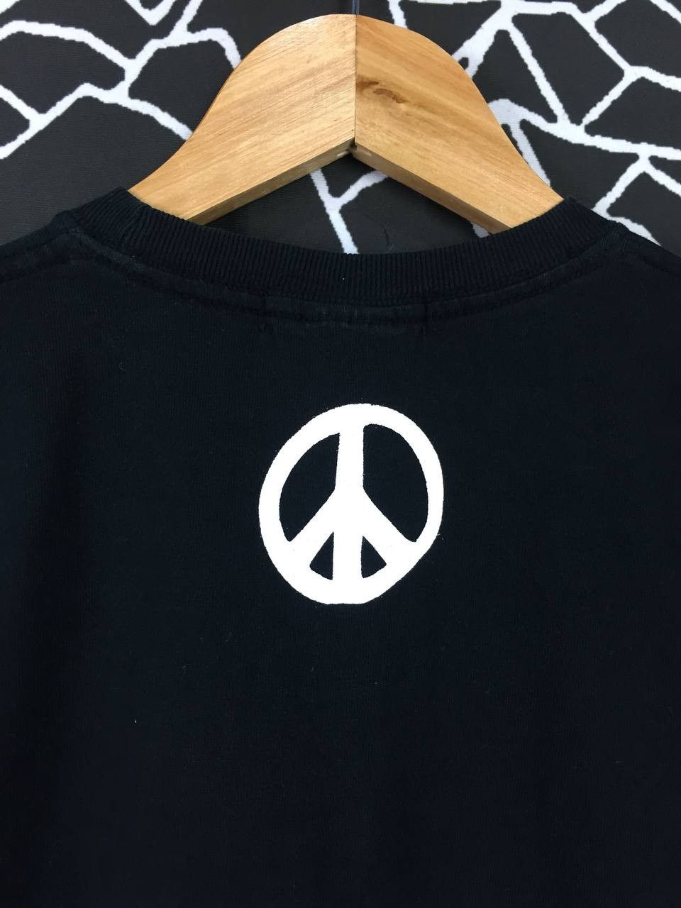 Japanese Brand Vtg SUPERLOVERS Love Is The Message Japanese Brand Tee Size US S / EU 44-46 / 1 - 6 Thumbnail