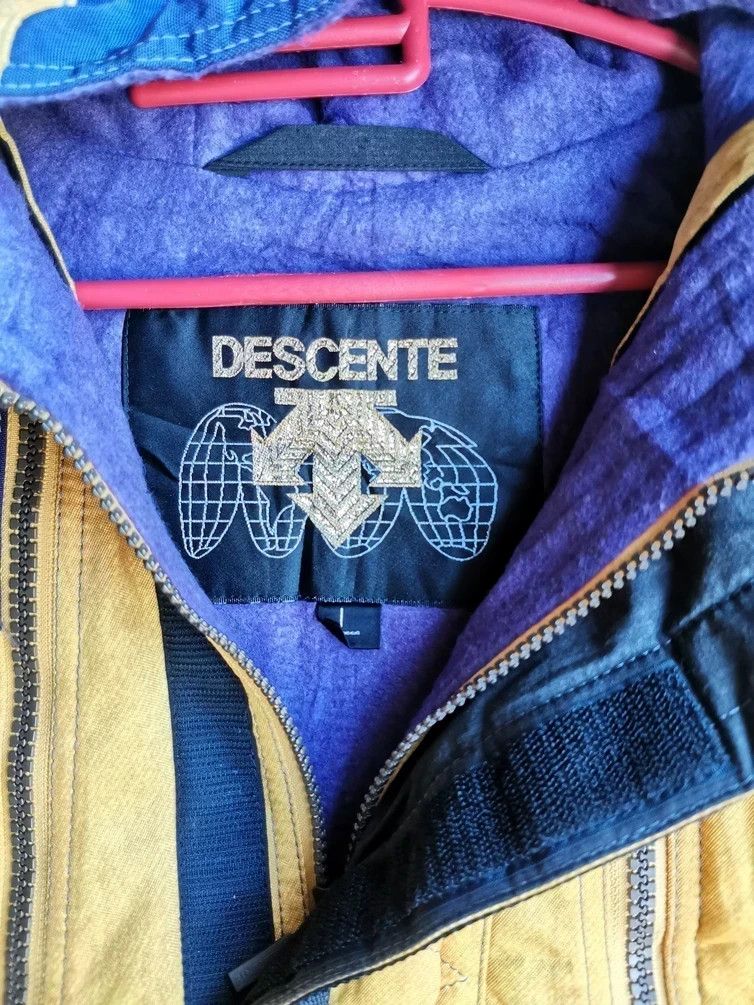 Descente Vintage Descente Active Skiing Snowadventure Jacket Size US L / EU 52-54 / 3 - 4 Thumbnail
