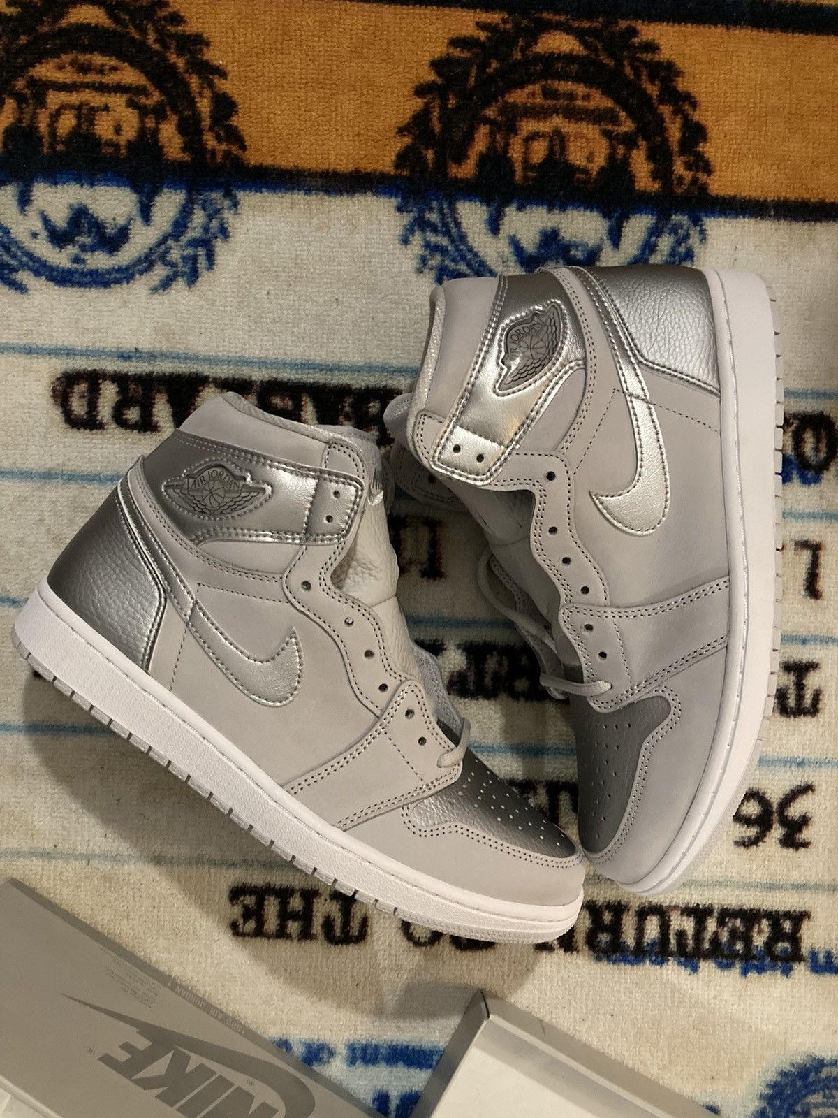 Jordan Brand Jordan 1 High CO Japan Neutral Grey Size US 9.5 / EU 42-43 - 9 Thumbnail