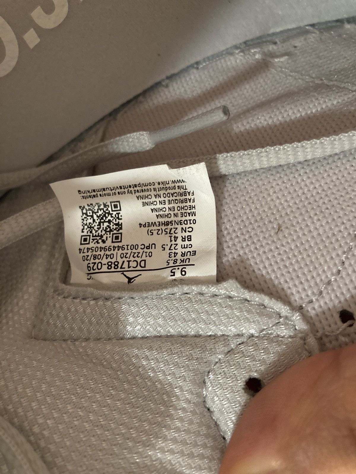 Jordan Brand Jordan 1 High CO Japan Neutral Grey Size US 9.5 / EU 42-43 - 6 Thumbnail